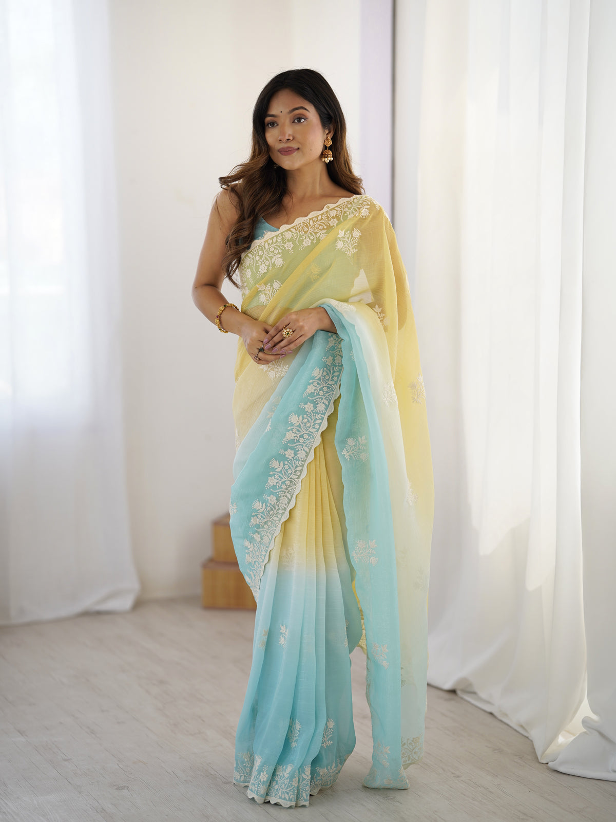 Urban Pallu Embroidered Organza Party Saree