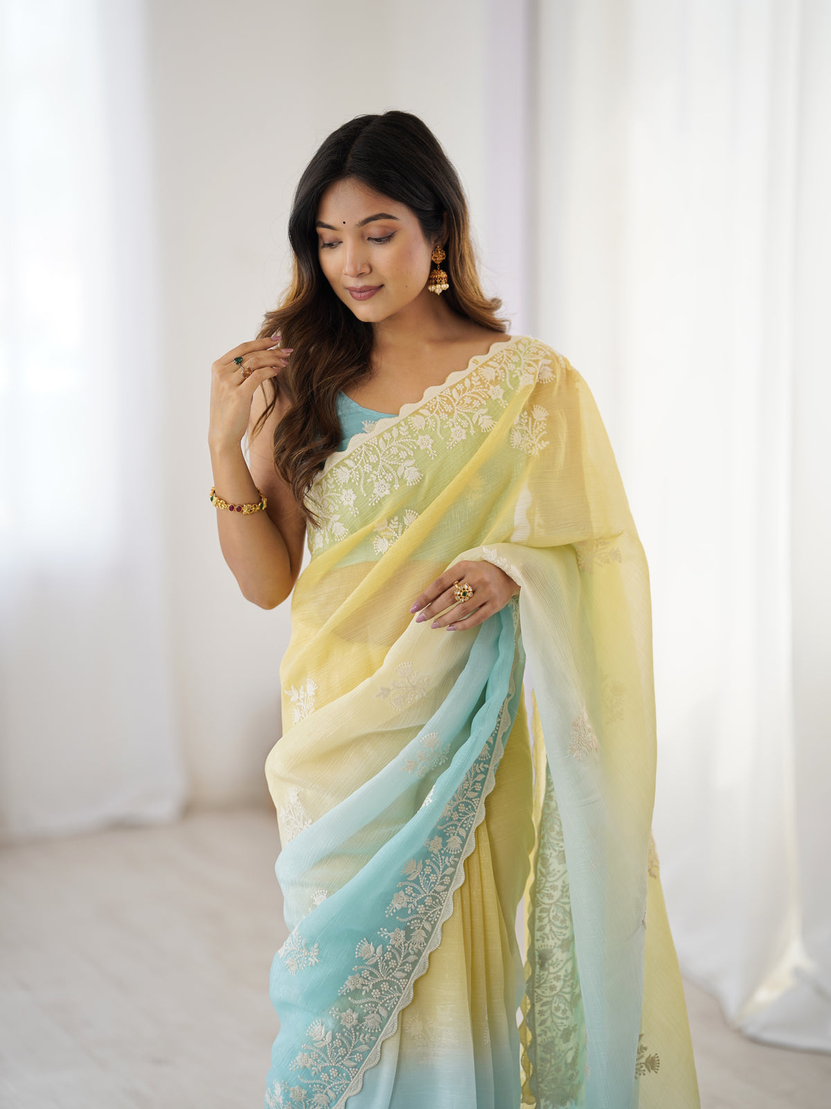 Urban Pallu Embroidered Organza Party Saree