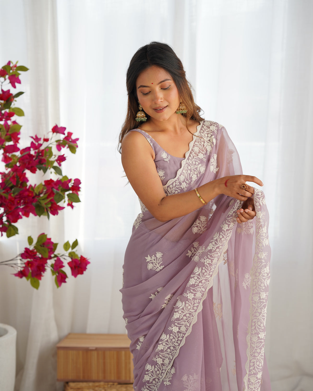 Urban Pallu Embroidered Organza Party Saree