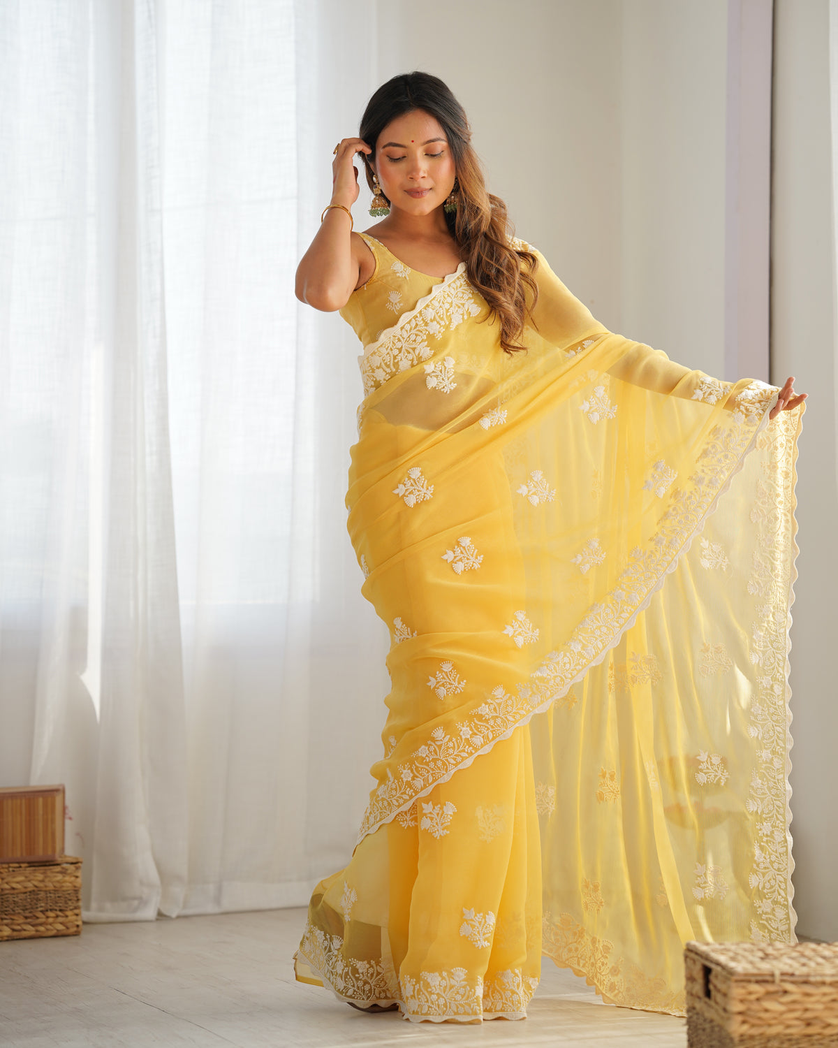 Urban Pallu Embroidered Organza Party Saree
