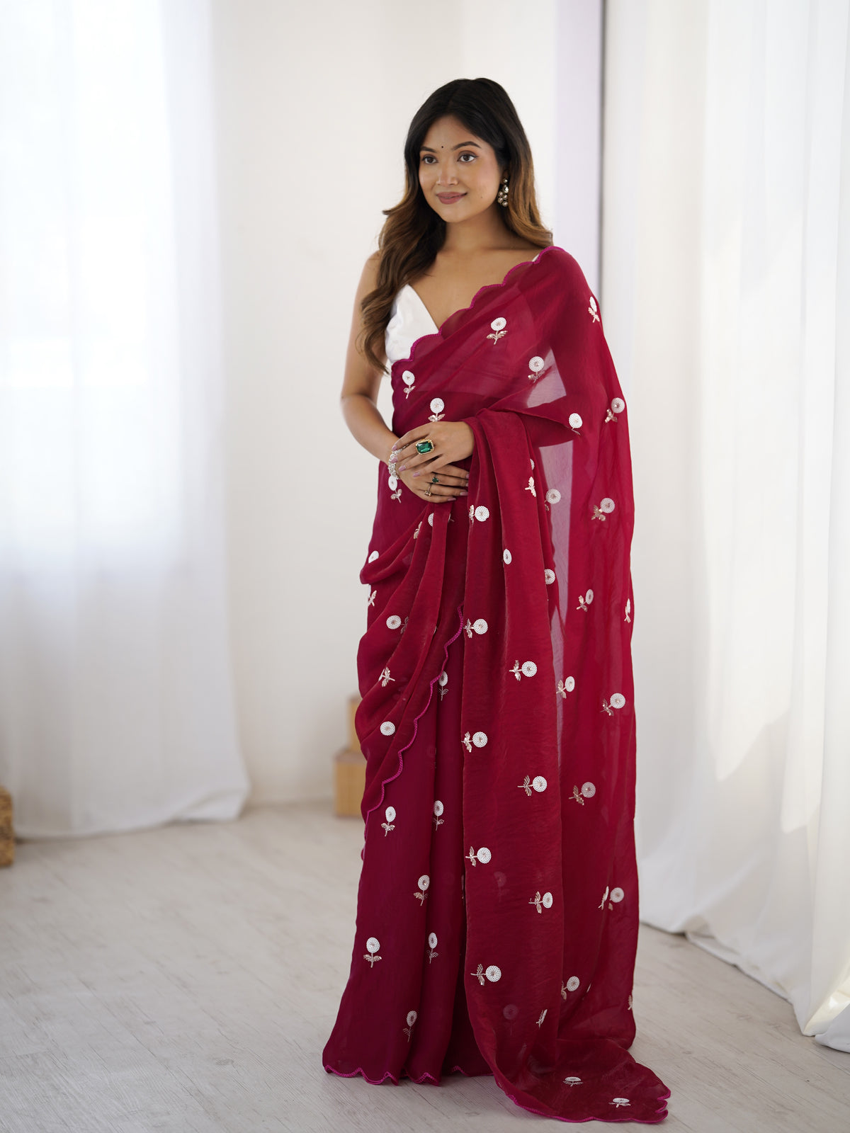Urban Pallu Solid Poly Georgette Festive Saree