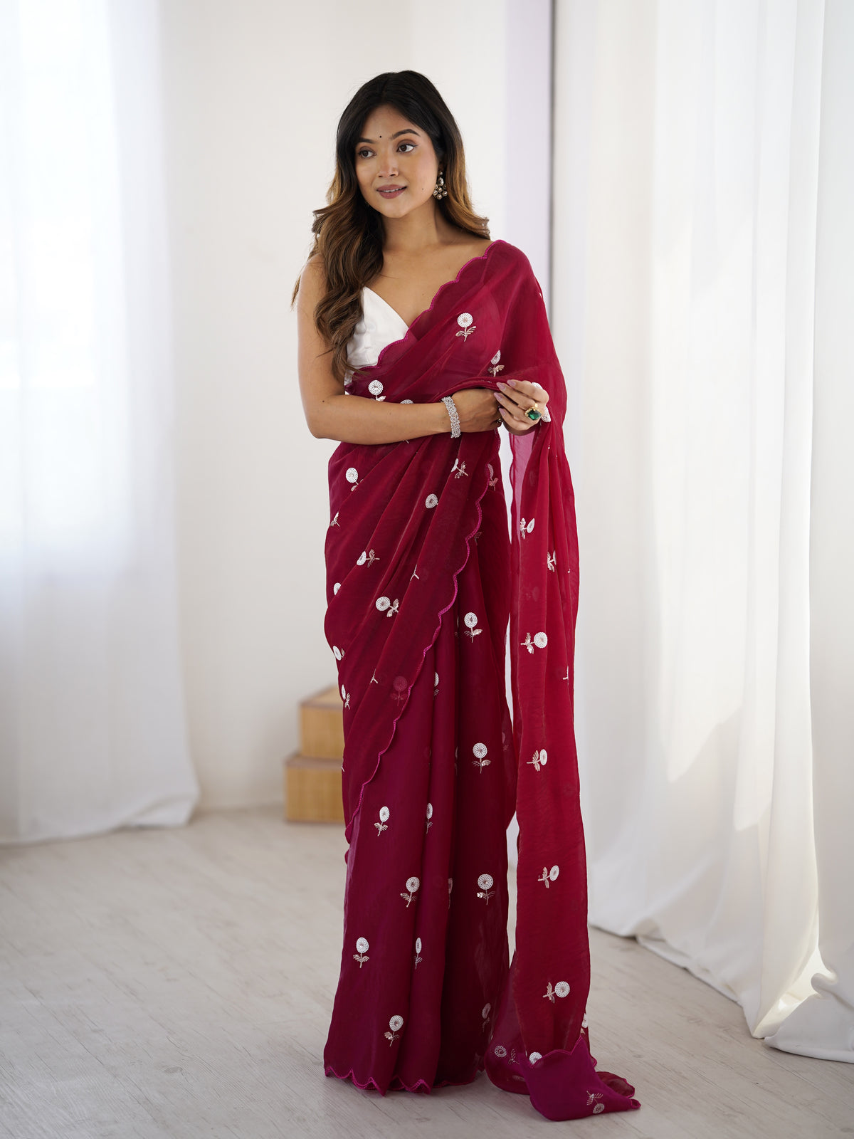 Urban Pallu Solid Poly Georgette Festive Saree