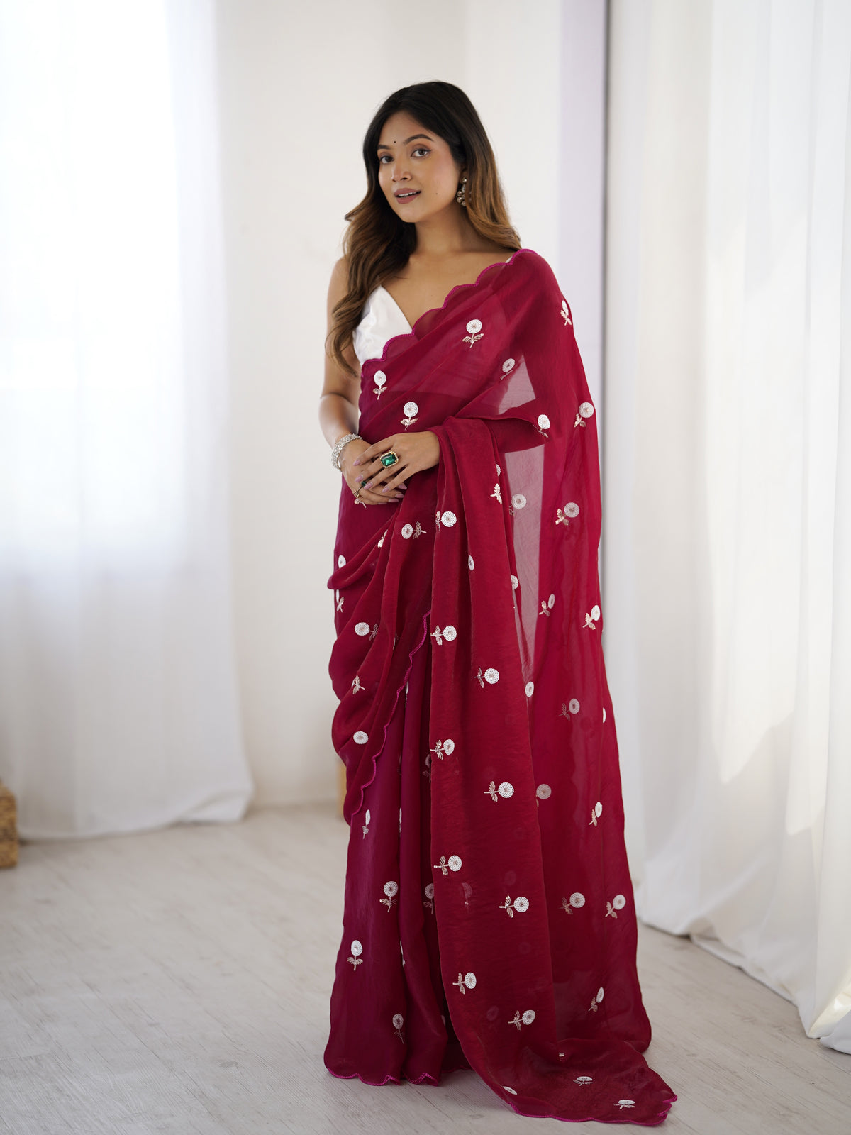 Urban Pallu Solid Poly Georgette Festive Saree