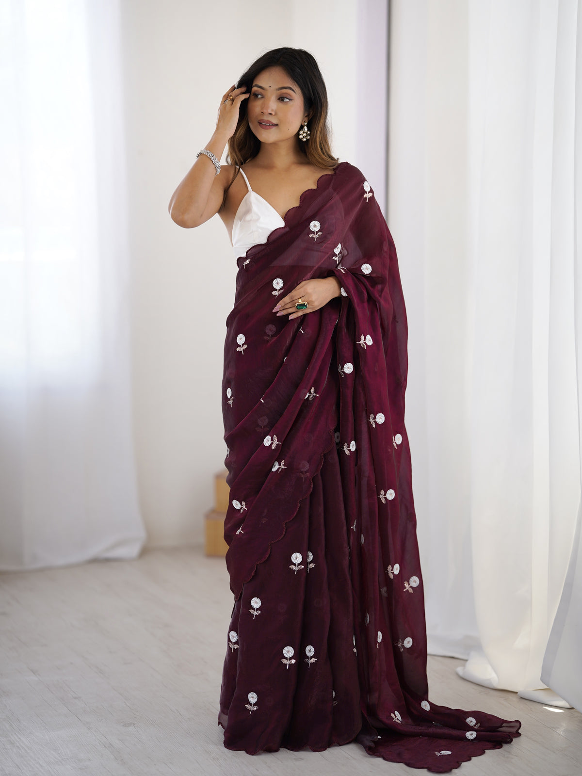 Urban Pallu Solid Poly Georgette Festive Saree