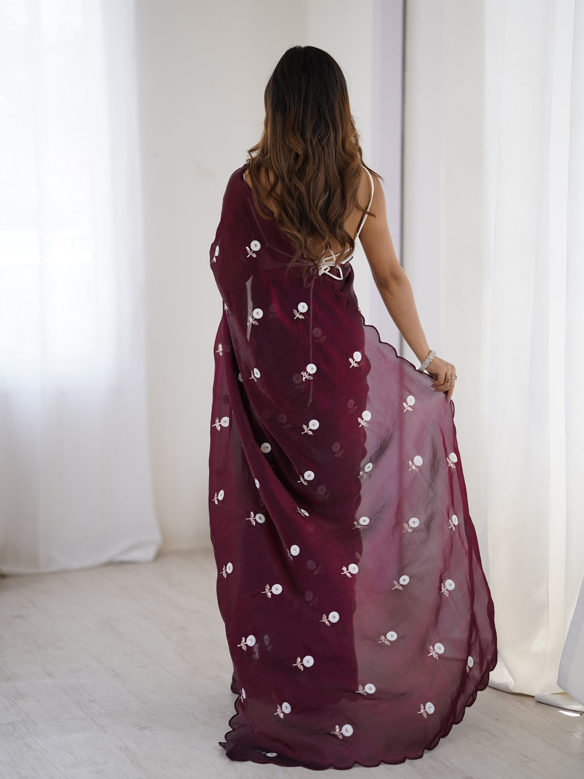 Urban Pallu Solid Poly Georgette Festive Saree