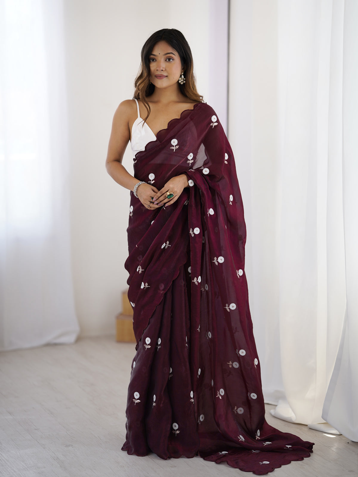 Urban Pallu Solid Poly Georgette Festive Saree
