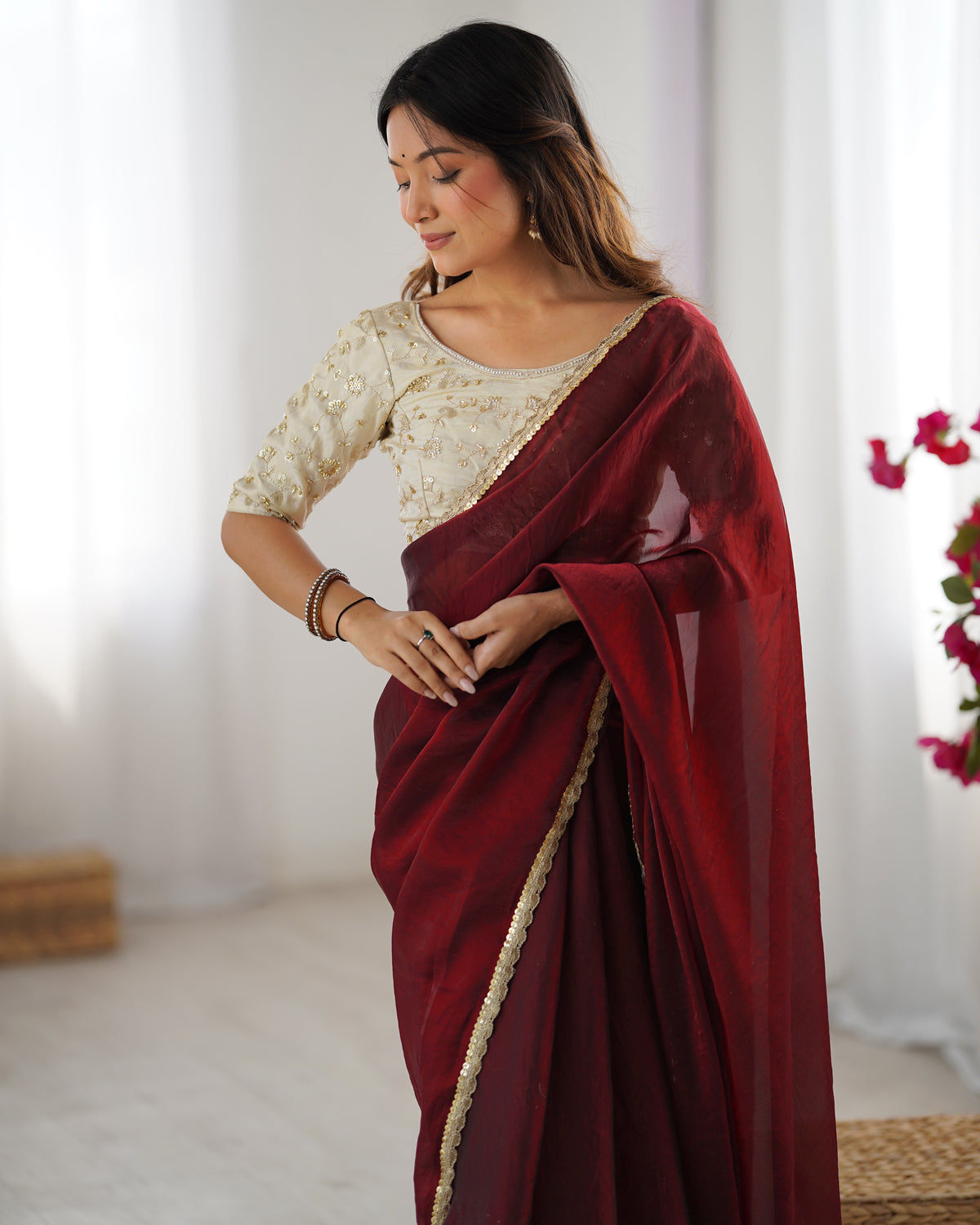 Urban Pallu Solid Tissue Festive Saree