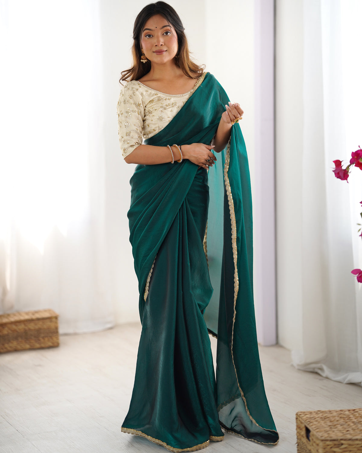 Urban Pallu Solid Tissue Festive Saree