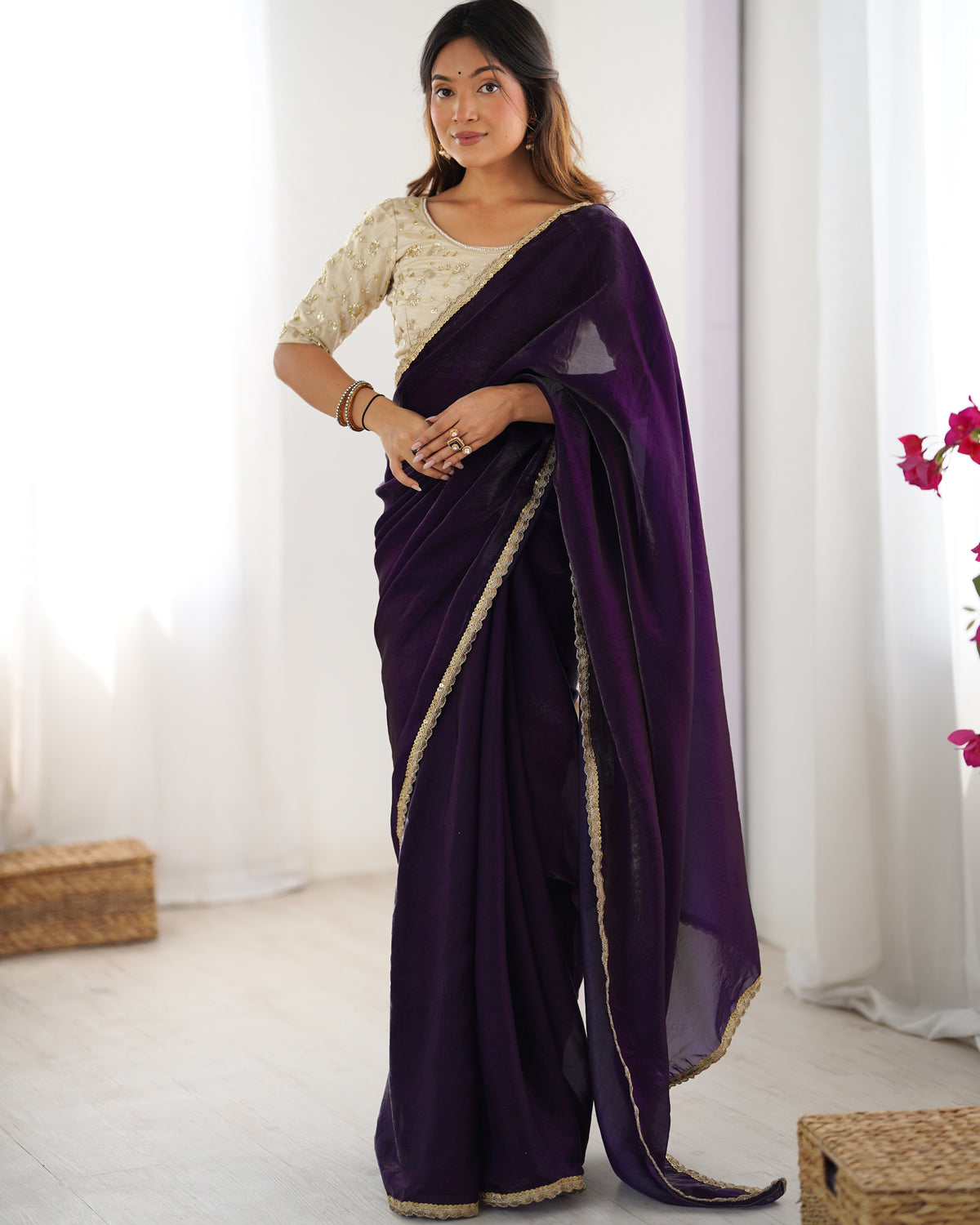 Urban Pallu Solid Tissue Festive Saree