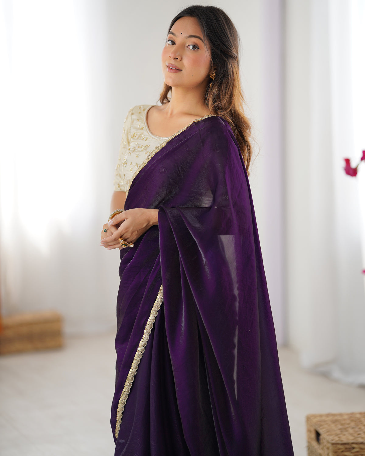 Urban Pallu Solid Tissue Festive Saree