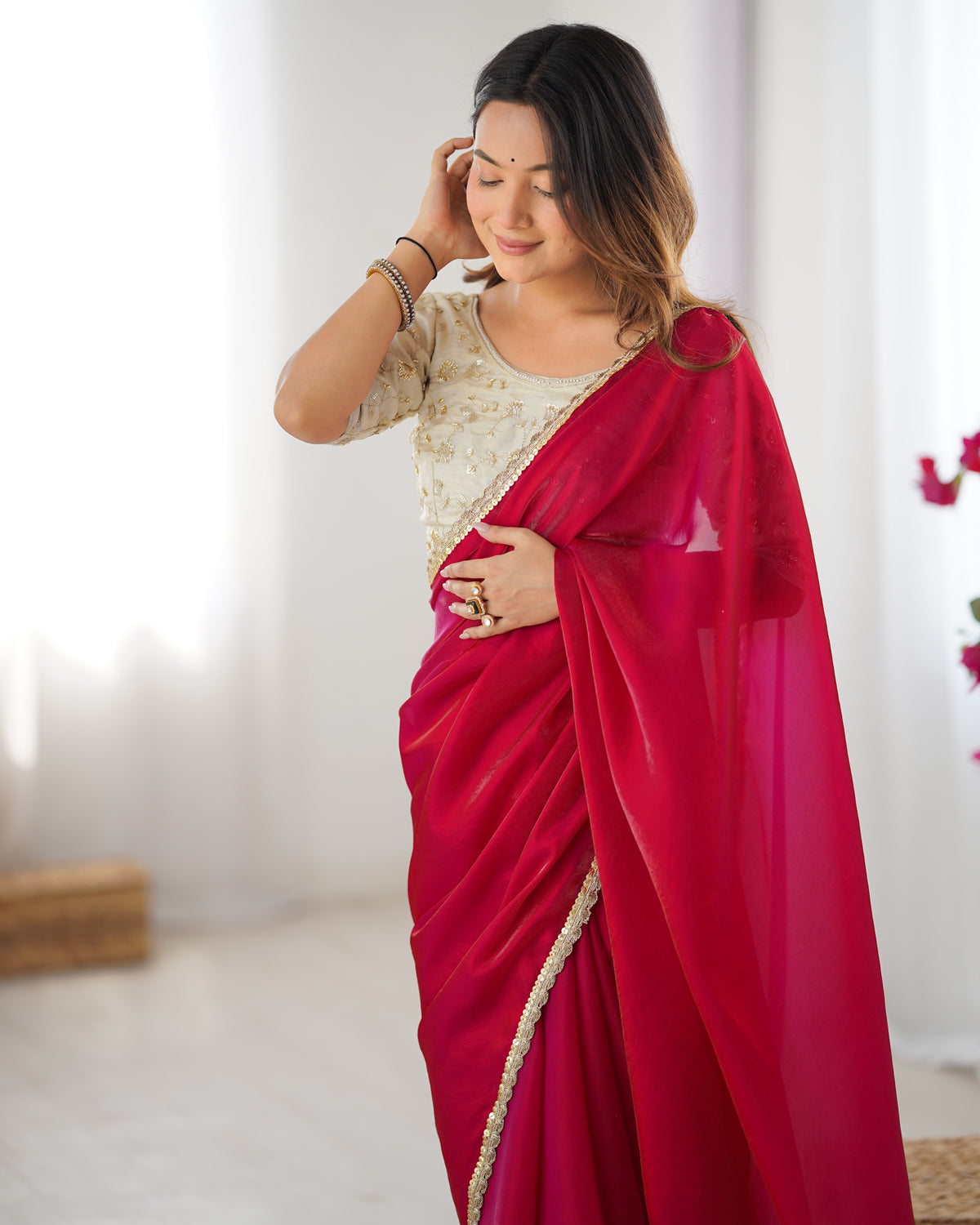 Urban Pallu Solid Tissue Festive Saree
