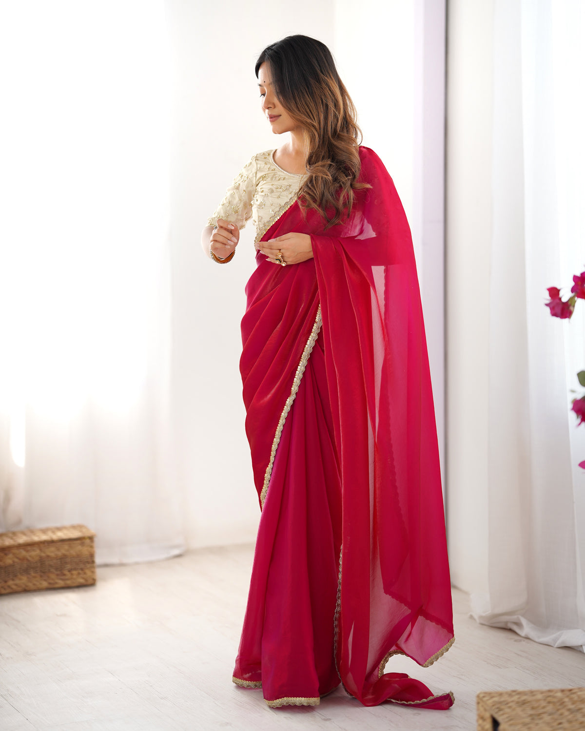 Urban Pallu Solid Tissue Festive Saree