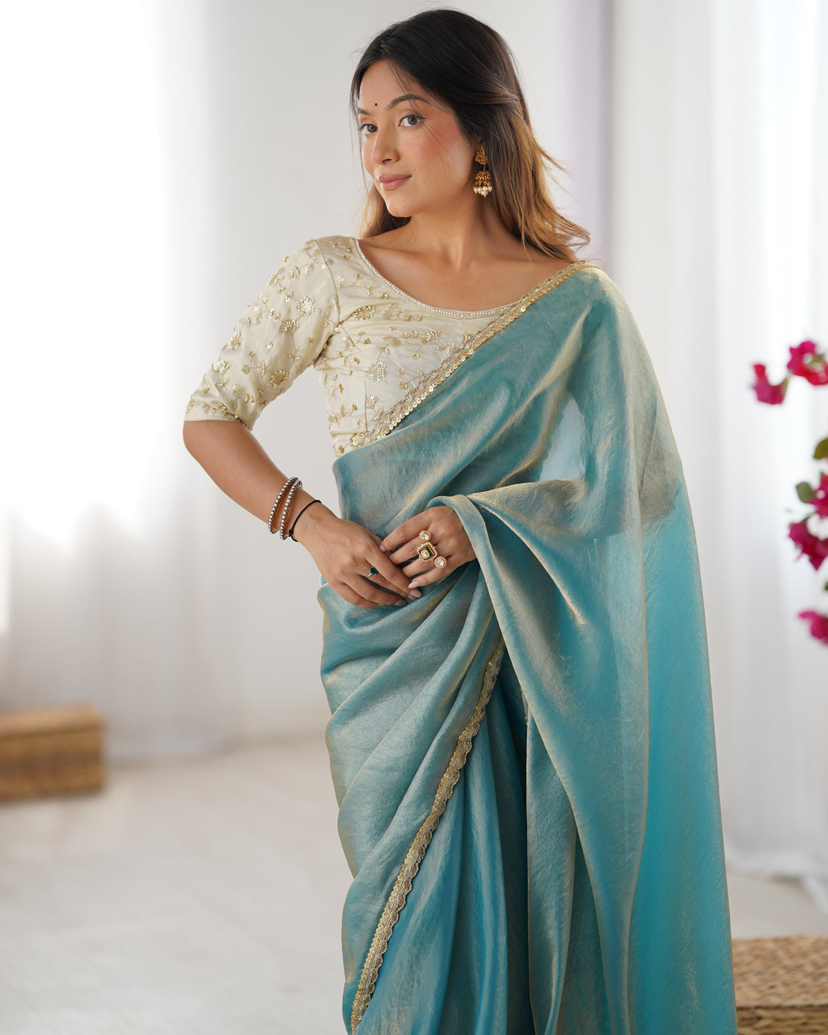 Urban Pallu Solid Tissue Festive Saree