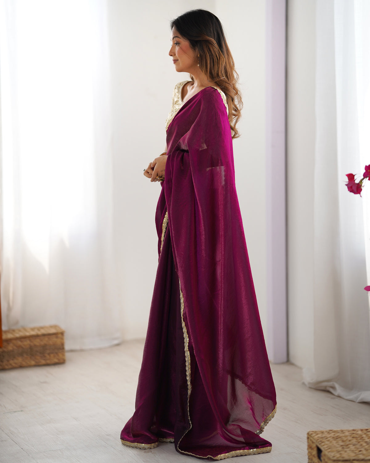Urban Pallu Solid Tissue Festive Saree