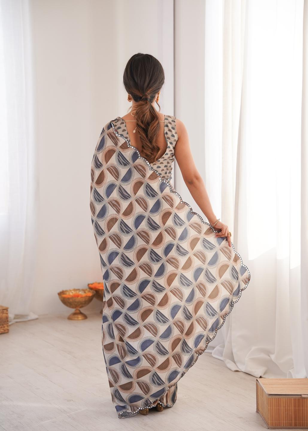 Urban Pallu Mirror Work Silk Blend Saree