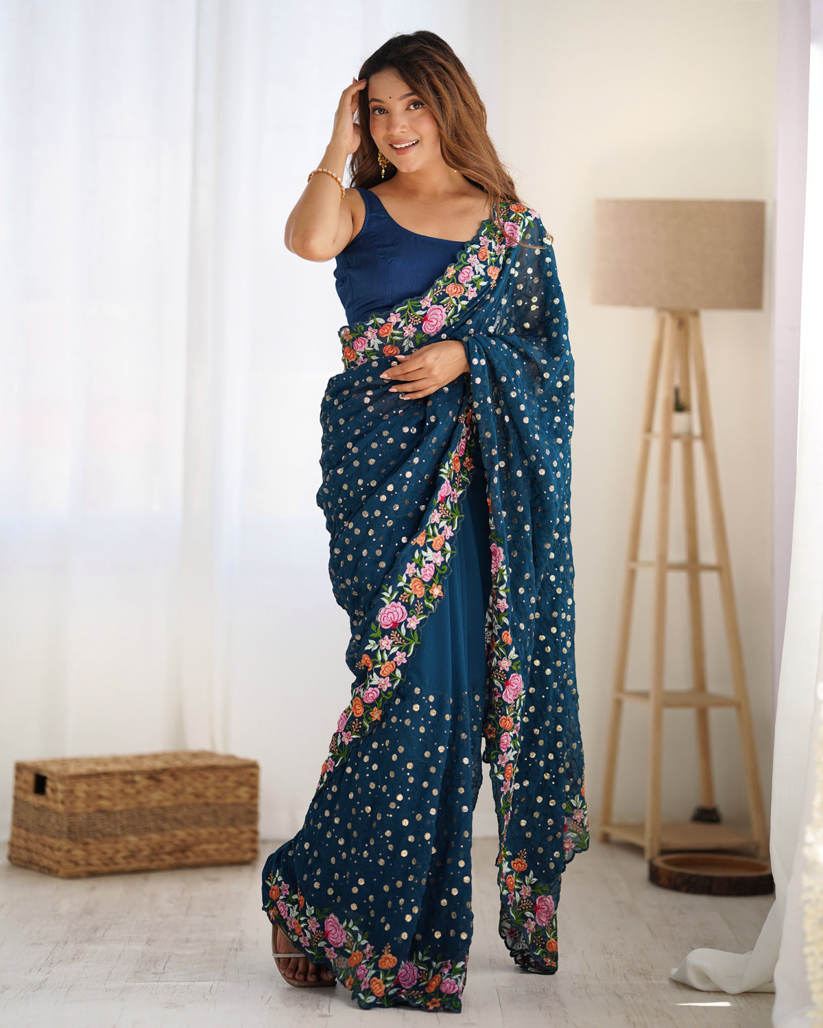Urban Pallu Embroidered Poly Georgette Fusion Saree