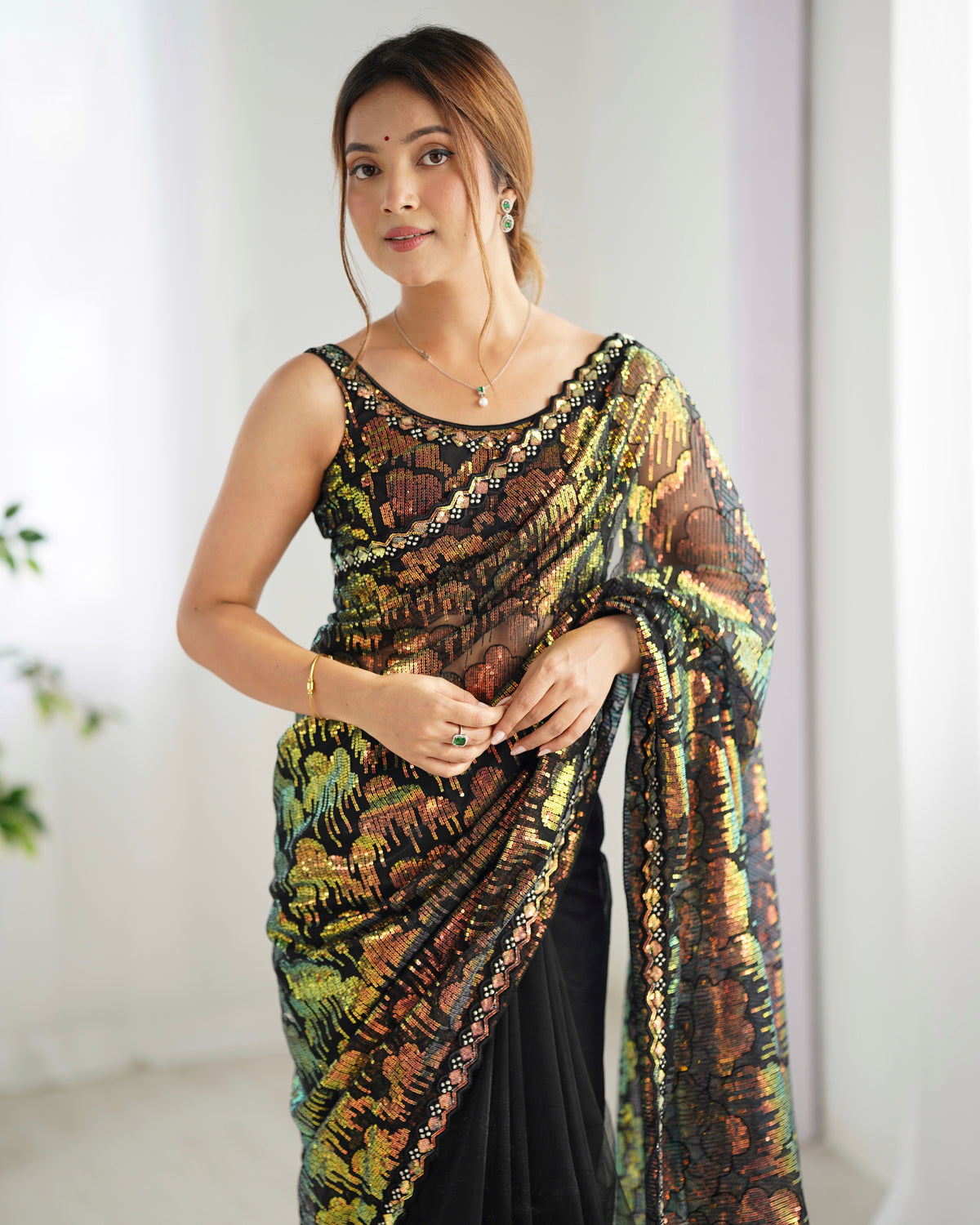 Urban Pallu Embroidered Net Festive Saree