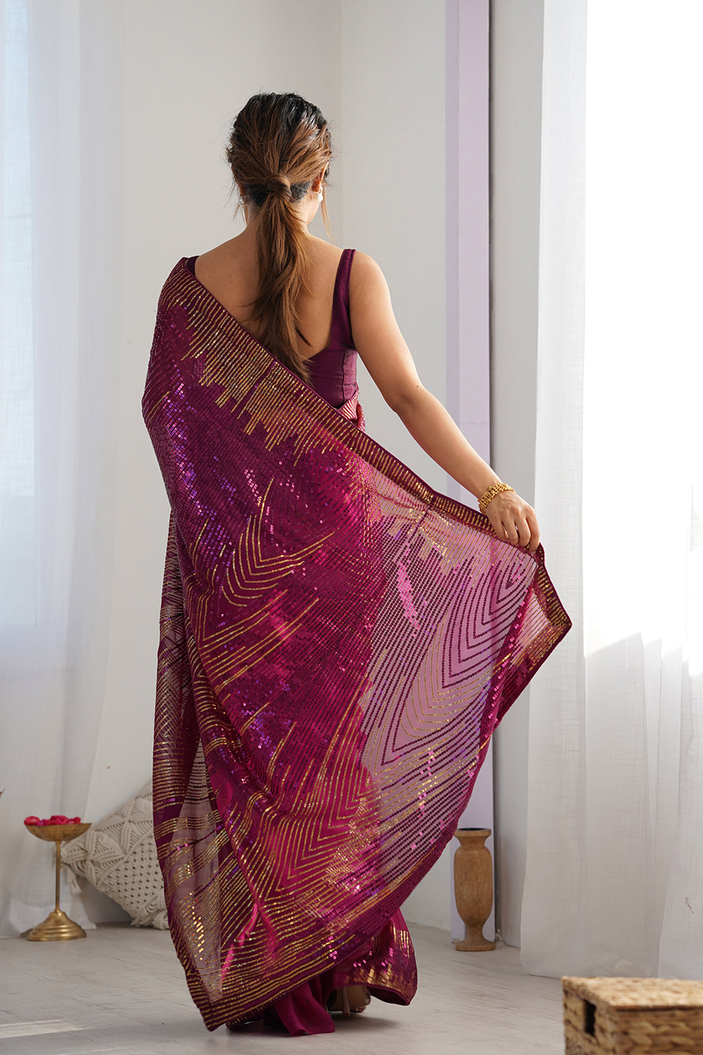 Urban Pallu Solid Poly Georgette Festive Saree