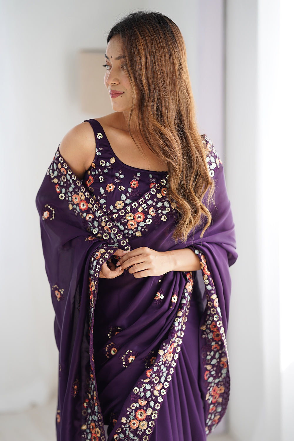 Urban Pallu Solid Poly Chiffon Festive Saree