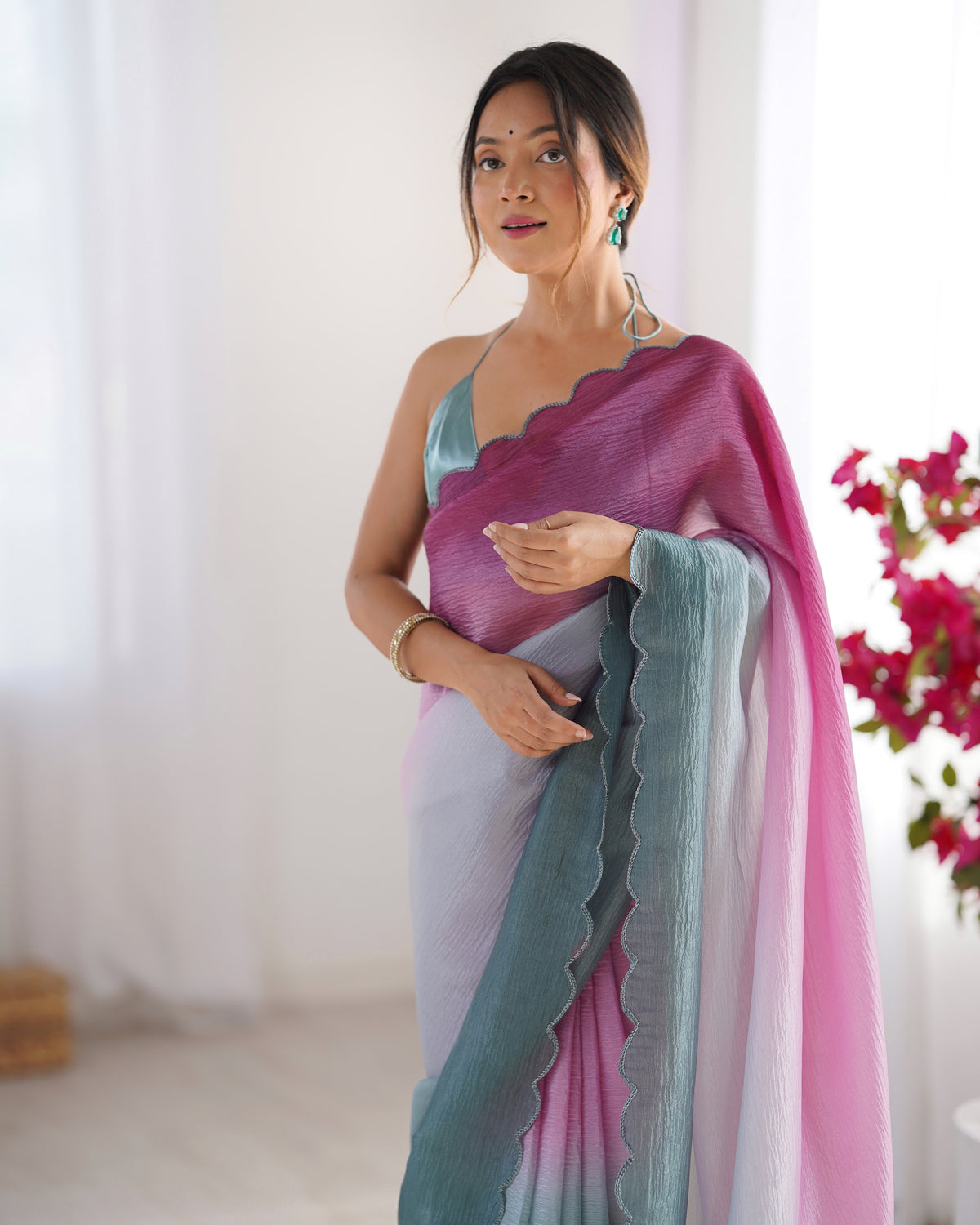 Urban Pallu Solid Silk Blend Party Saree