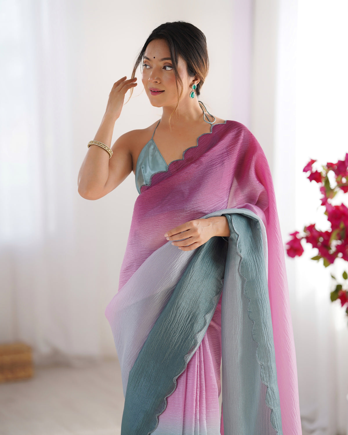 Urban Pallu Solid Silk Blend Party Saree