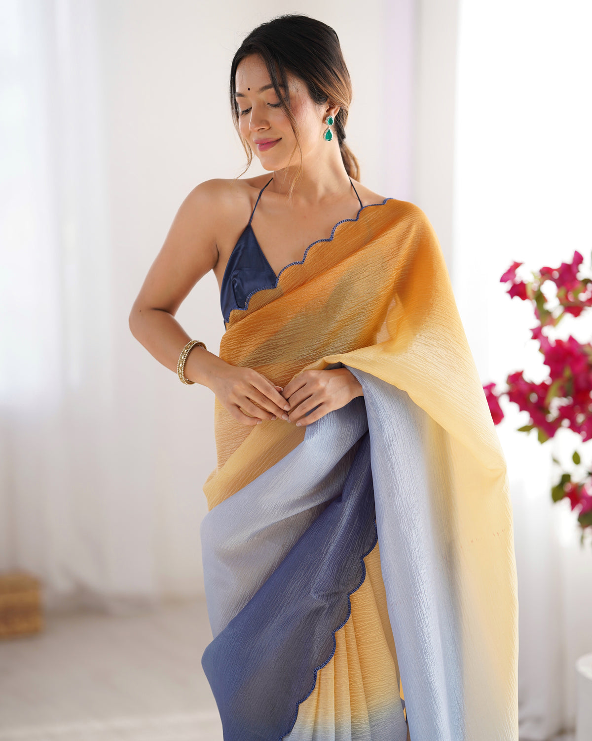 Urban Pallu Solid Silk Blend Party Saree