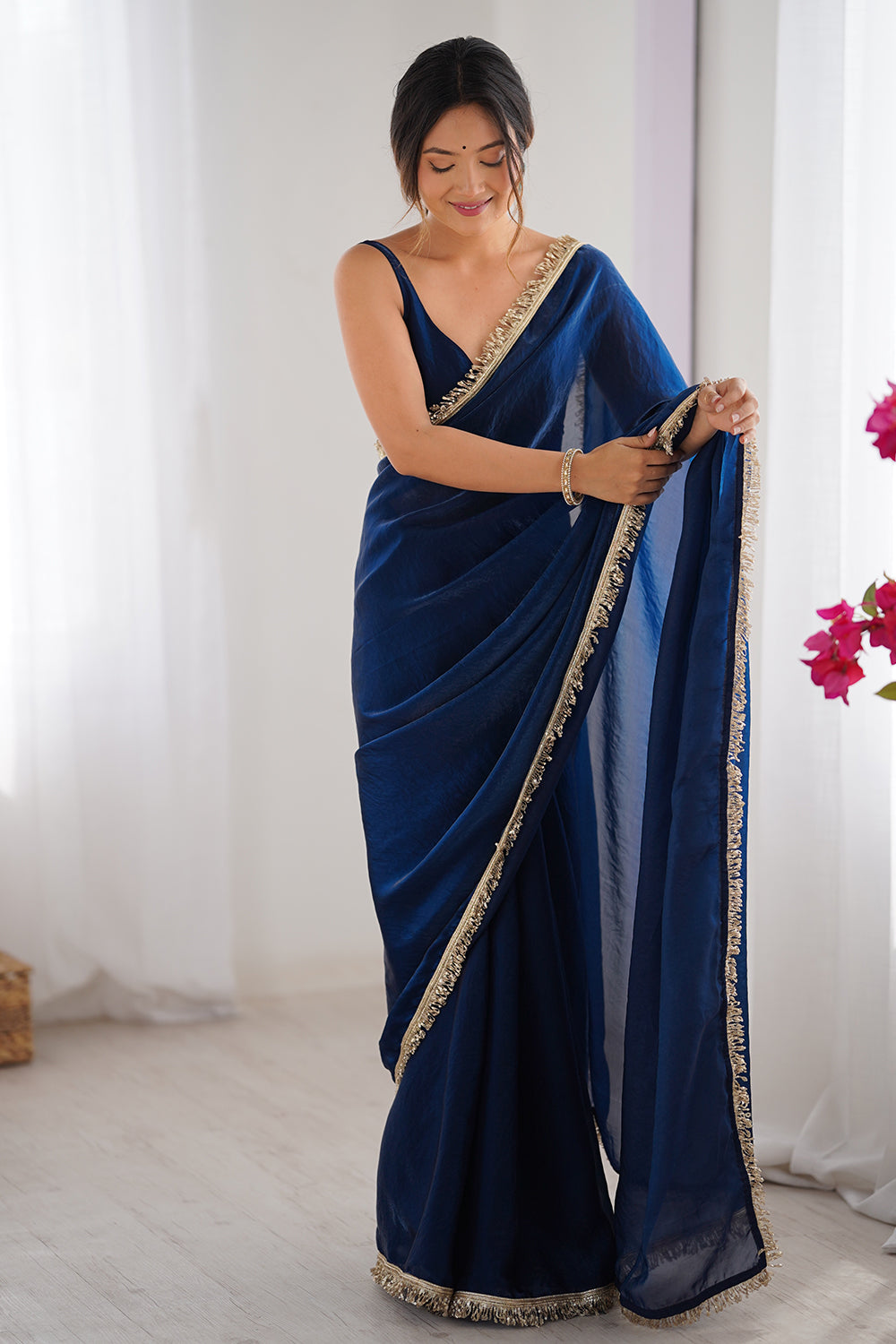 Urban Pallu Solid Poly Georgette Daily Saree