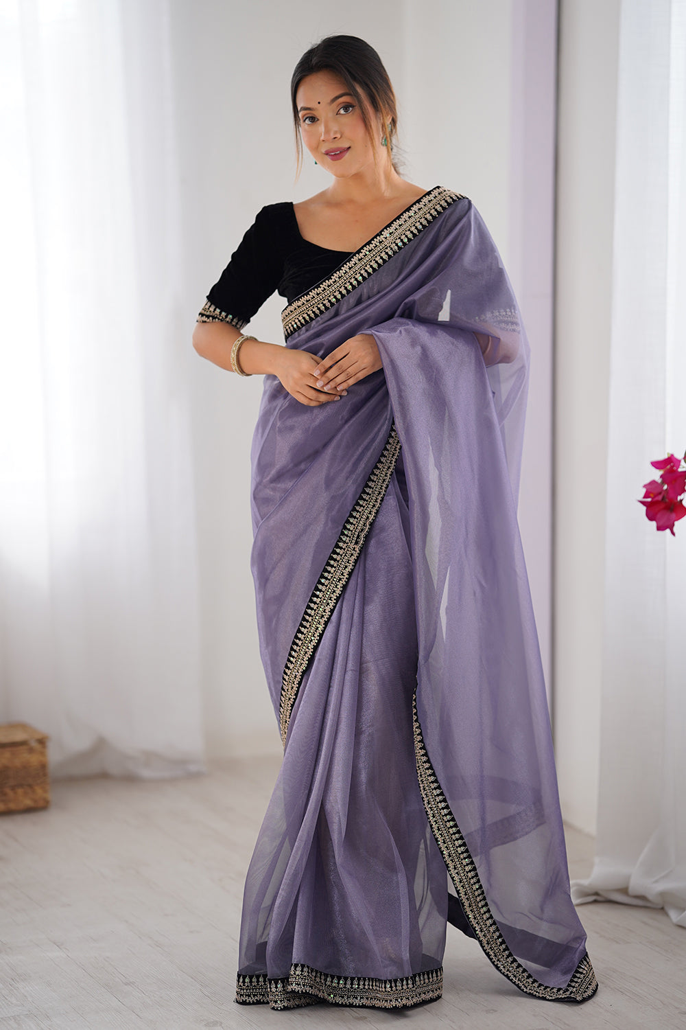 Urban Pallu Solid Poly Georgette Daily Saree