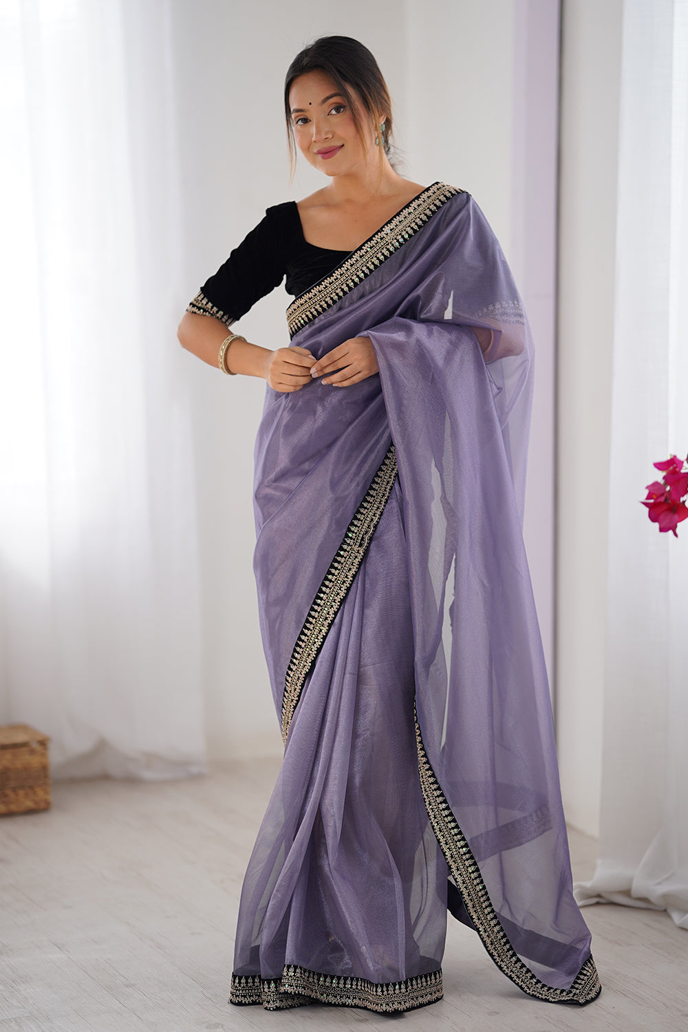 Urban Pallu Solid Poly Georgette Daily Saree