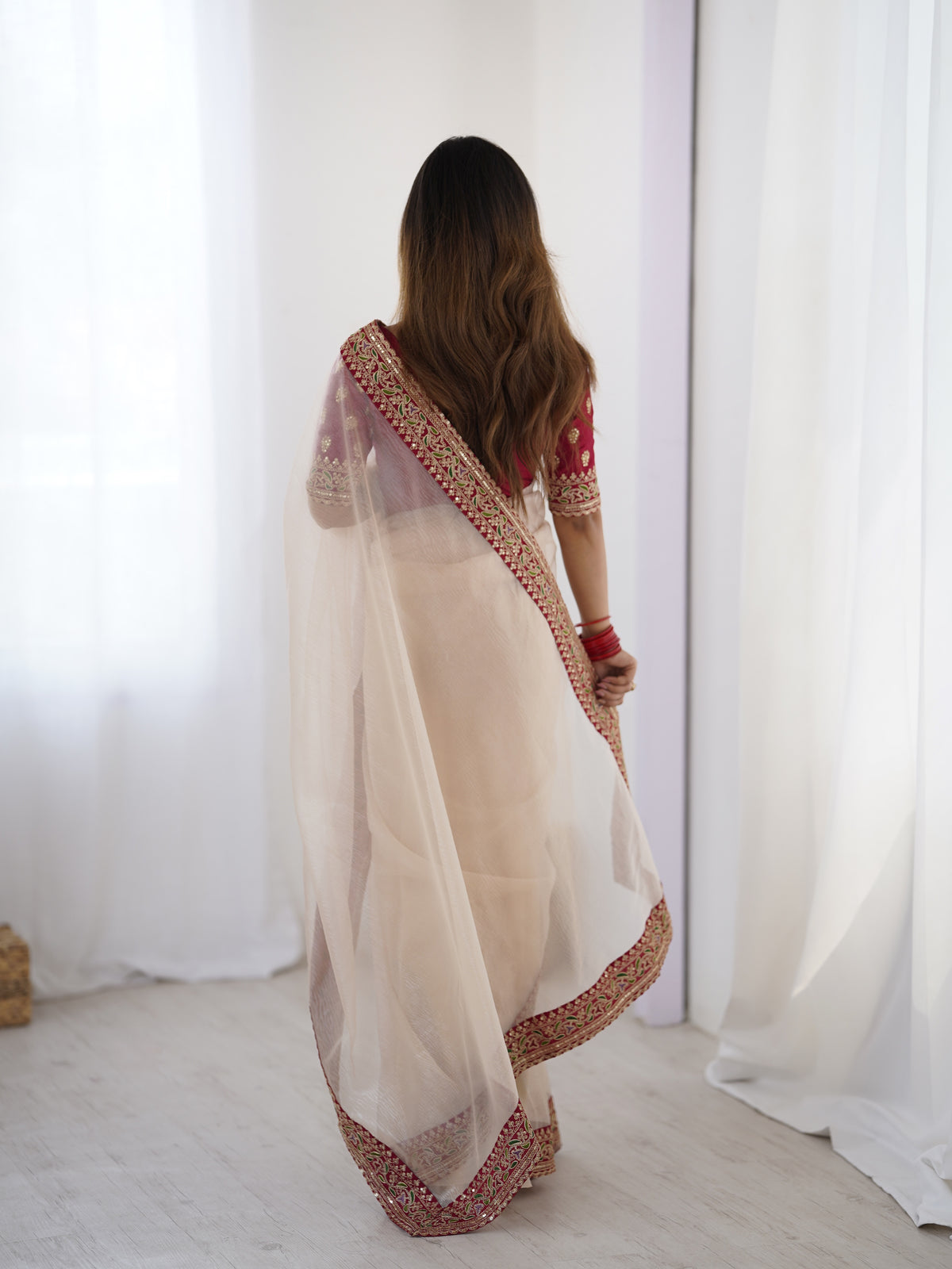 Urban Pallu Solid Organza Festive Saree