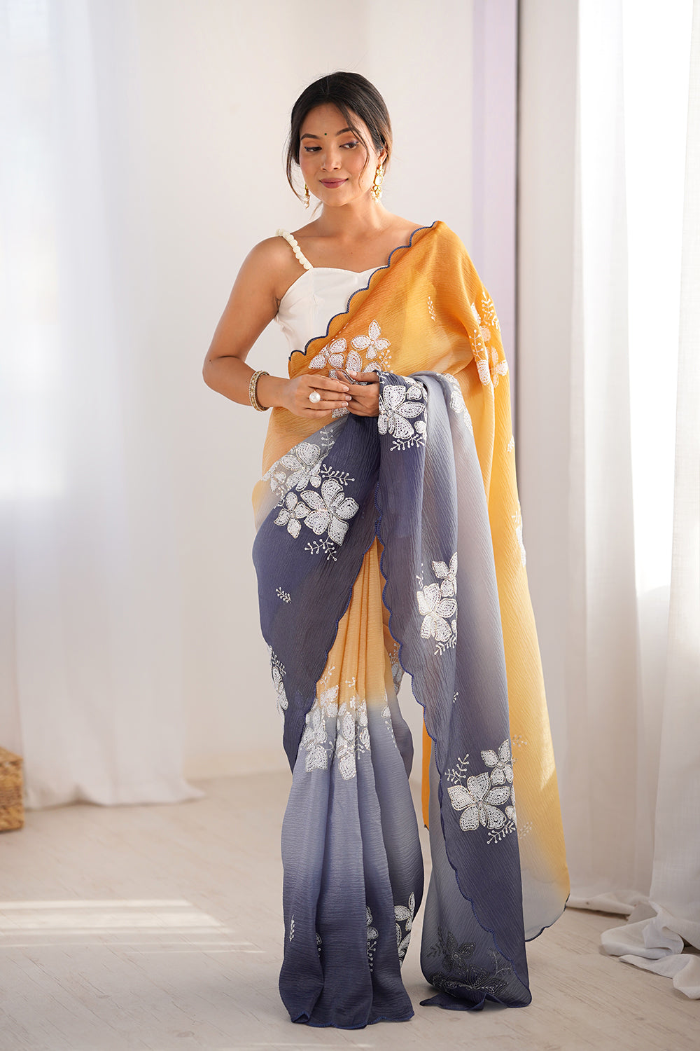 Urban Pallu Embroidered Poly Chiffon Daily Saree