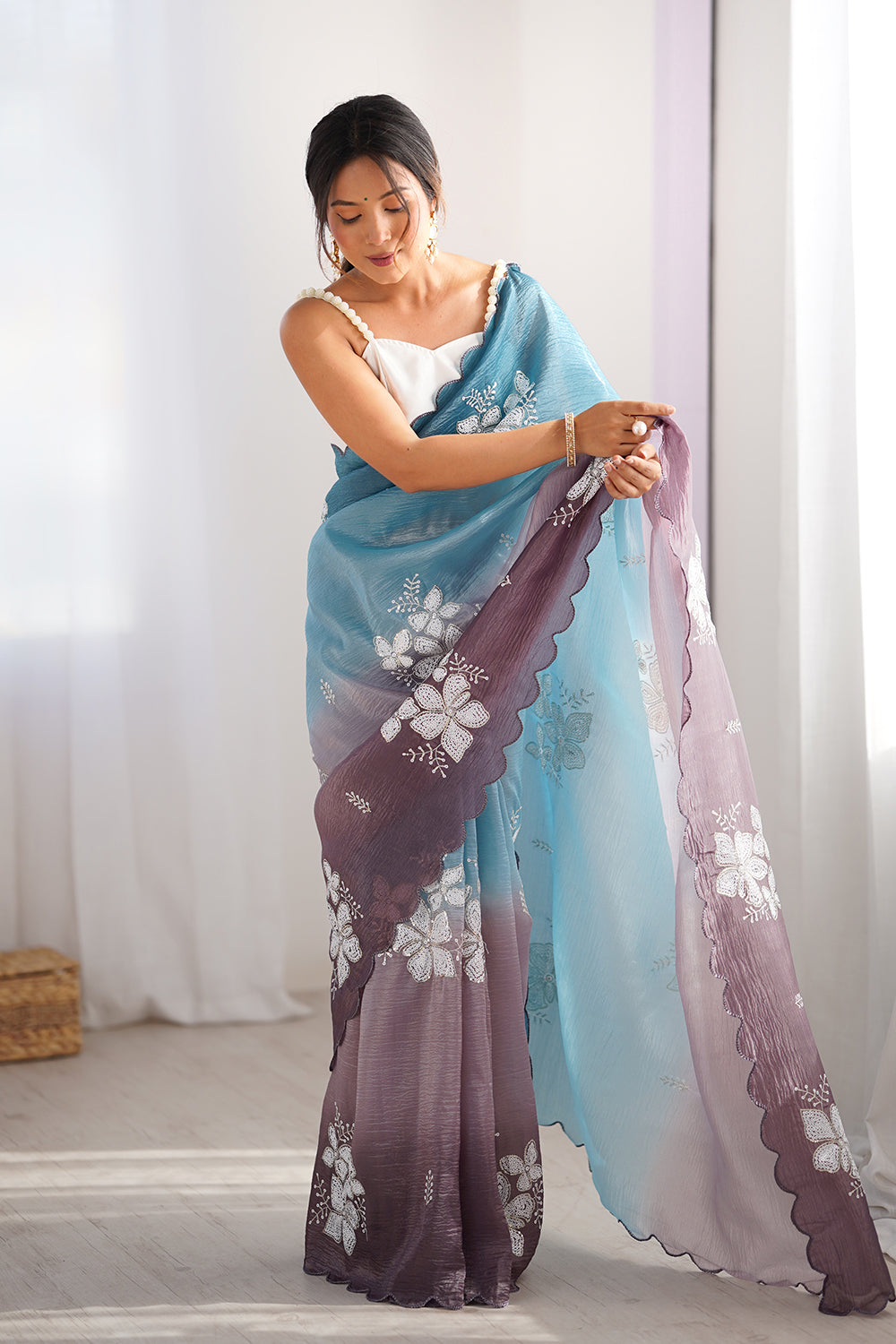 Urban Pallu Embroidered Poly Chiffon Daily Saree