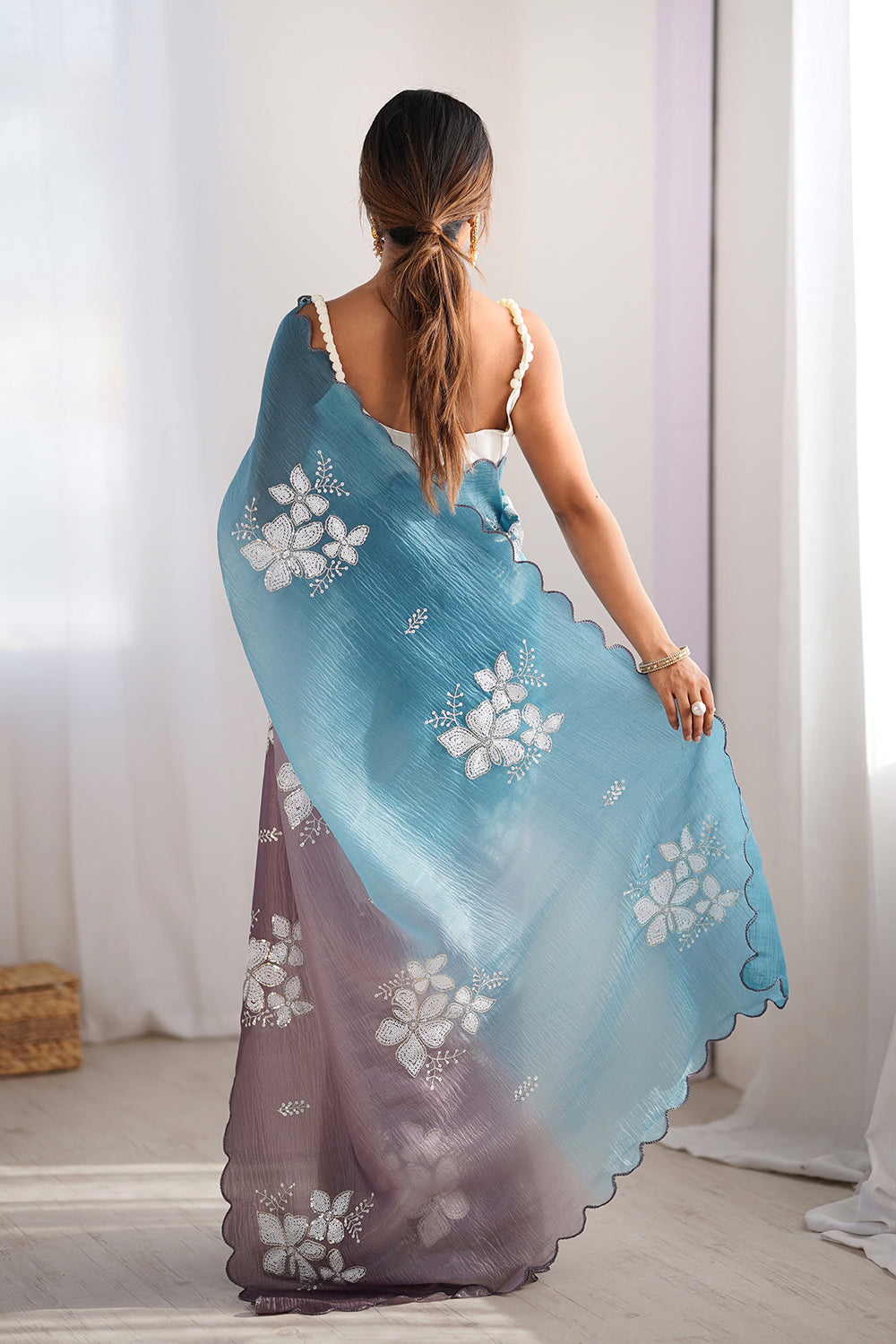Urban Pallu Embroidered Poly Chiffon Daily Saree