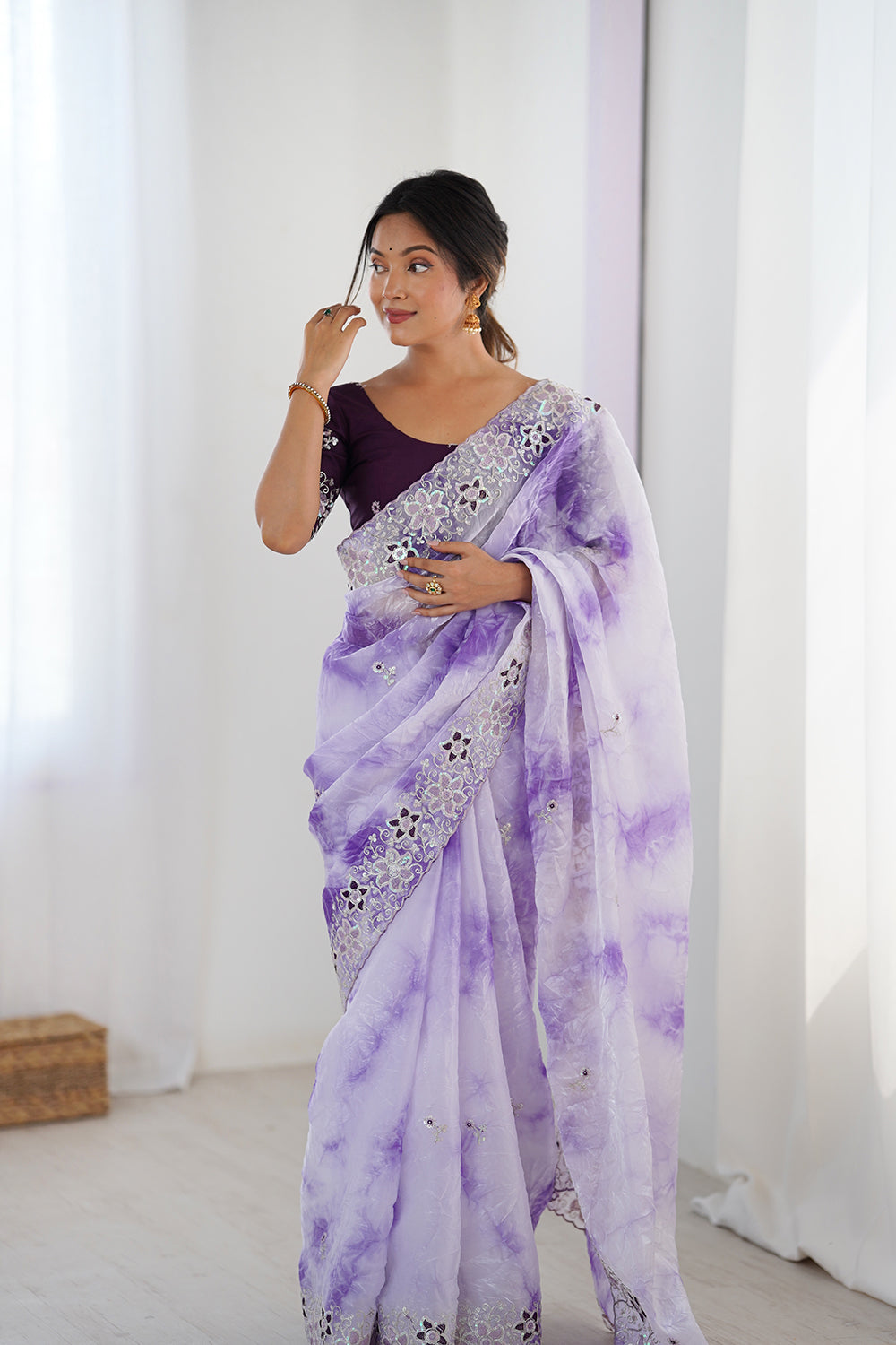 Urban Pallu Embroidered Poly Chiffon Daily Saree