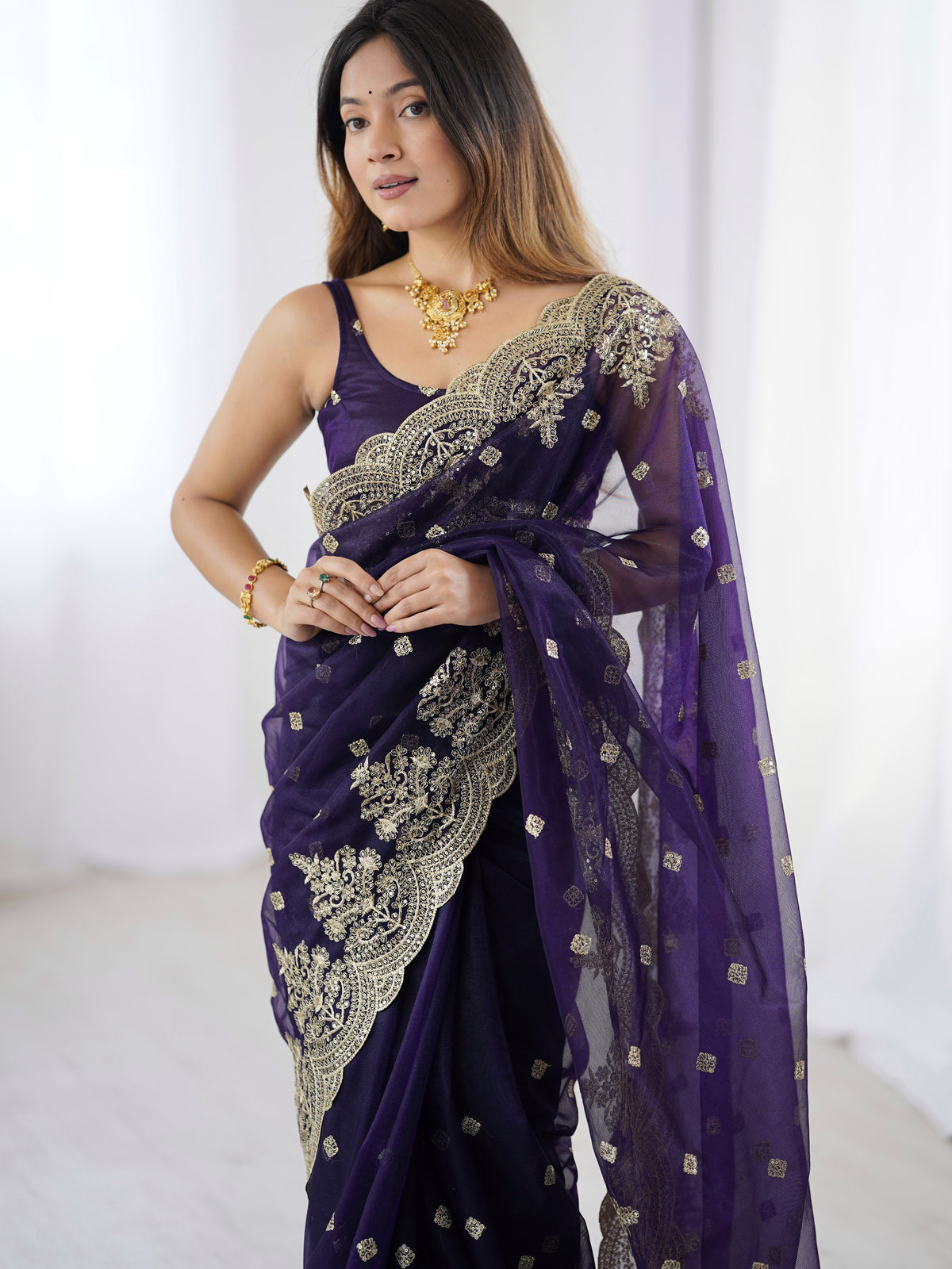 Urban Pallu Solid Net Festive Saree
