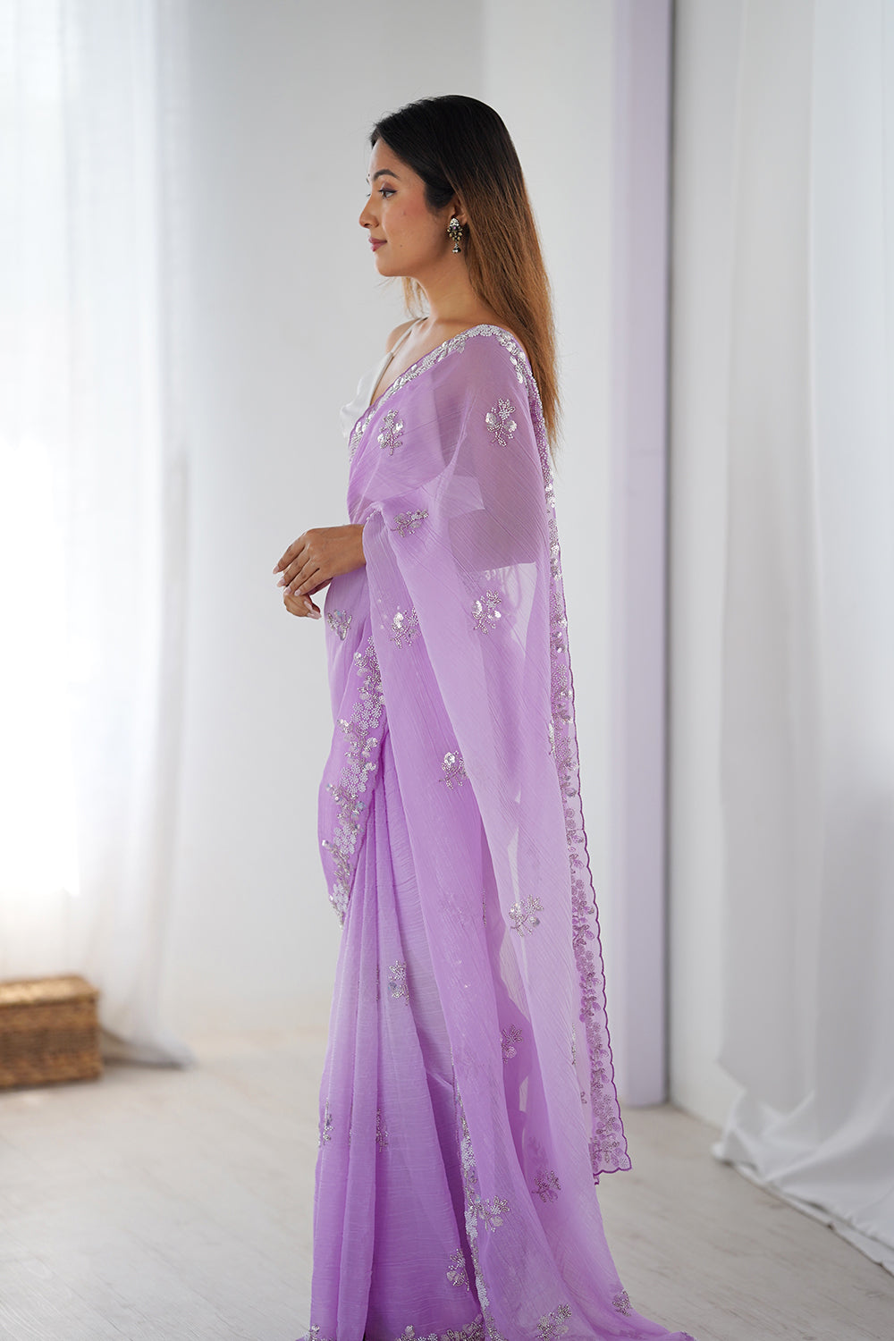 Urban Pallu Solid Poly Chiffon Daily Saree