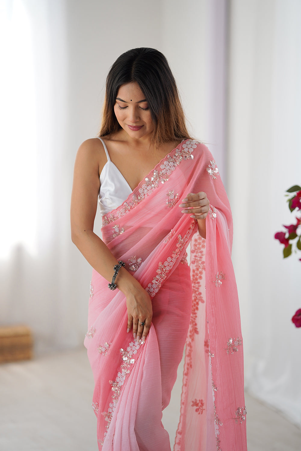 Urban Pallu Solid Poly Chiffon Daily Saree