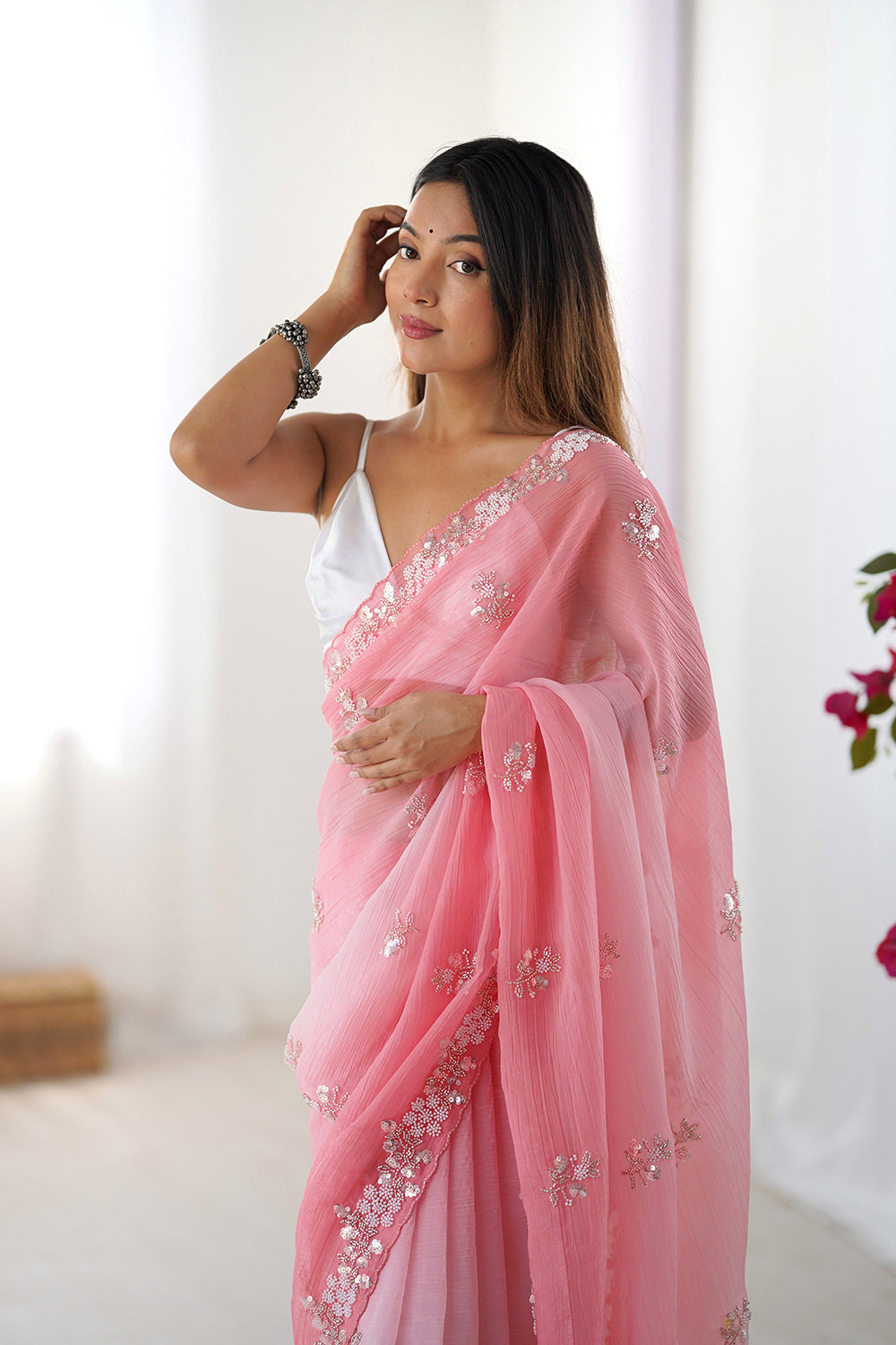 Urban Pallu Solid Poly Chiffon Daily Saree