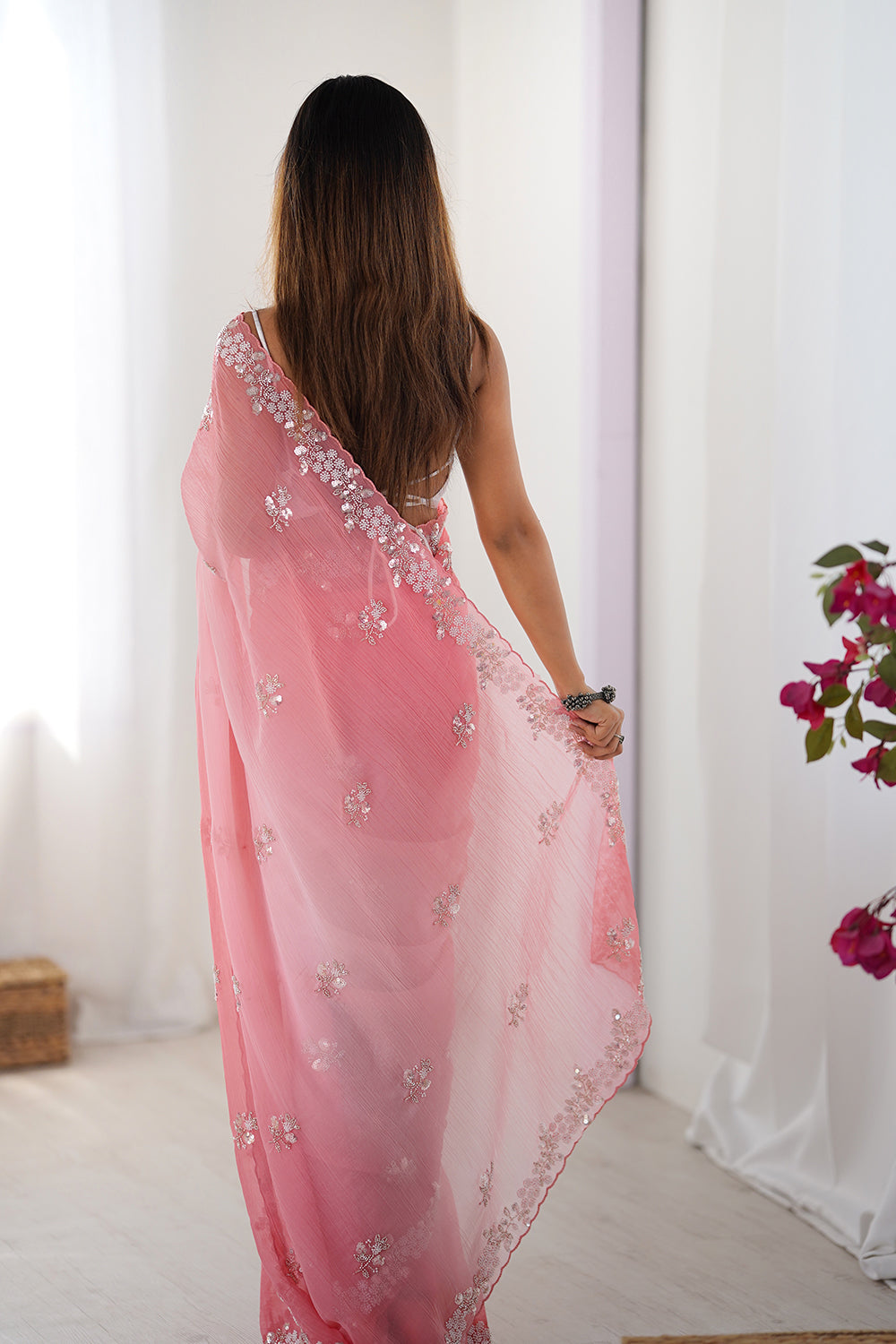 Urban Pallu Solid Poly Chiffon Daily Saree