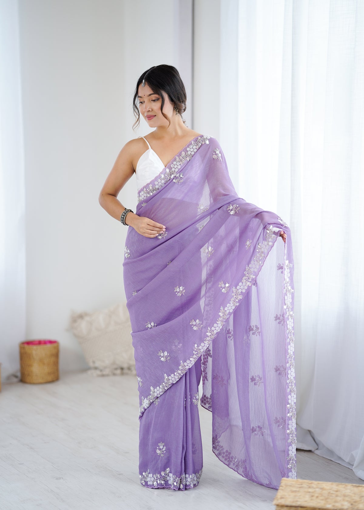 Urban Pallu Solid Poly Chiffon Daily Saree