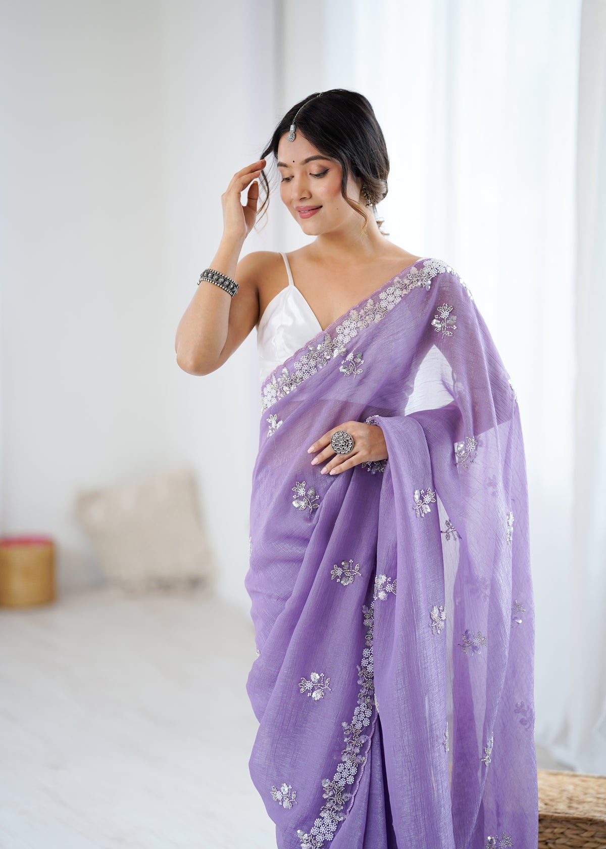 Urban Pallu Solid Poly Chiffon Daily Saree