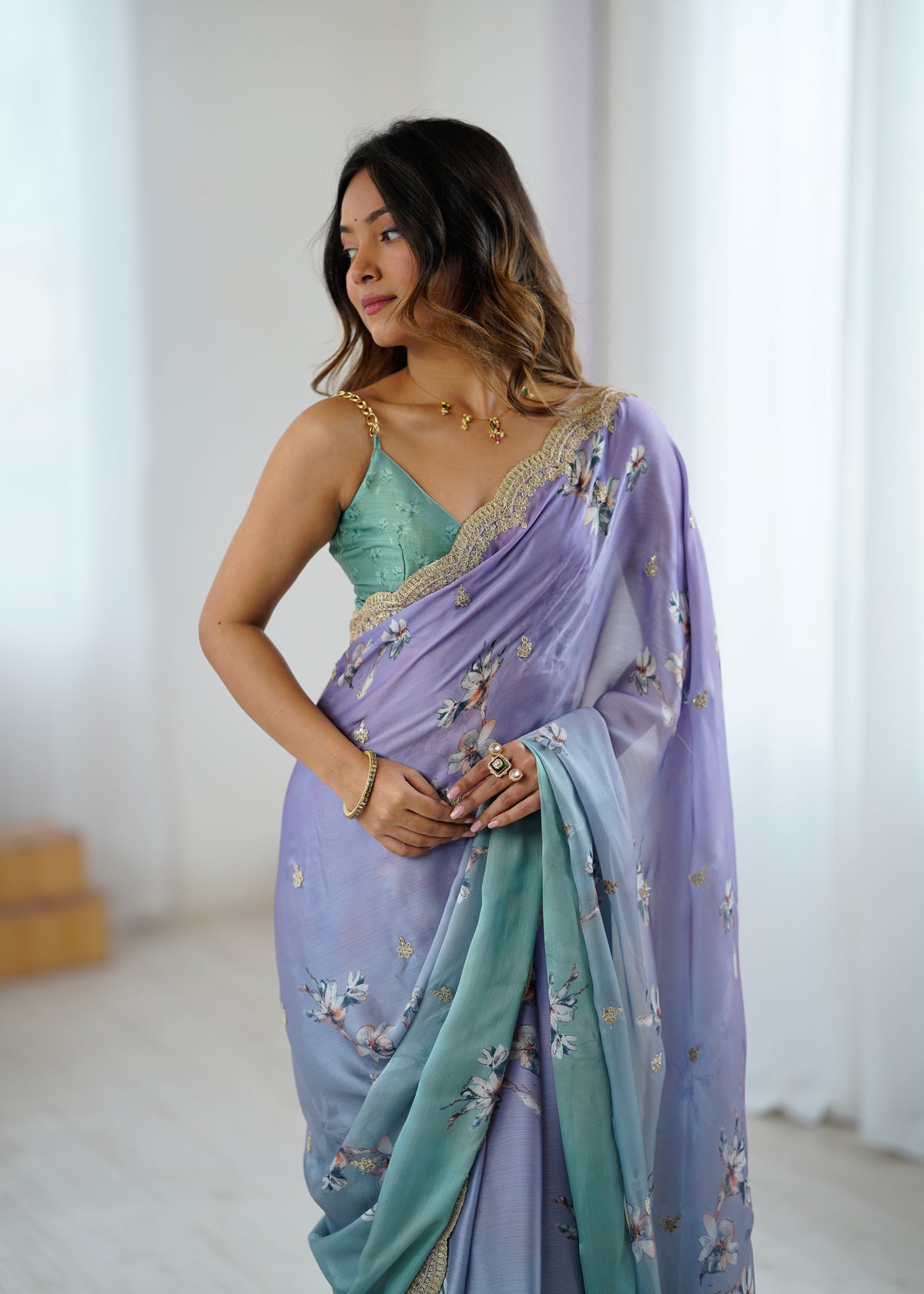 Urban Pallu Printed Poly Chiffon Daily Saree