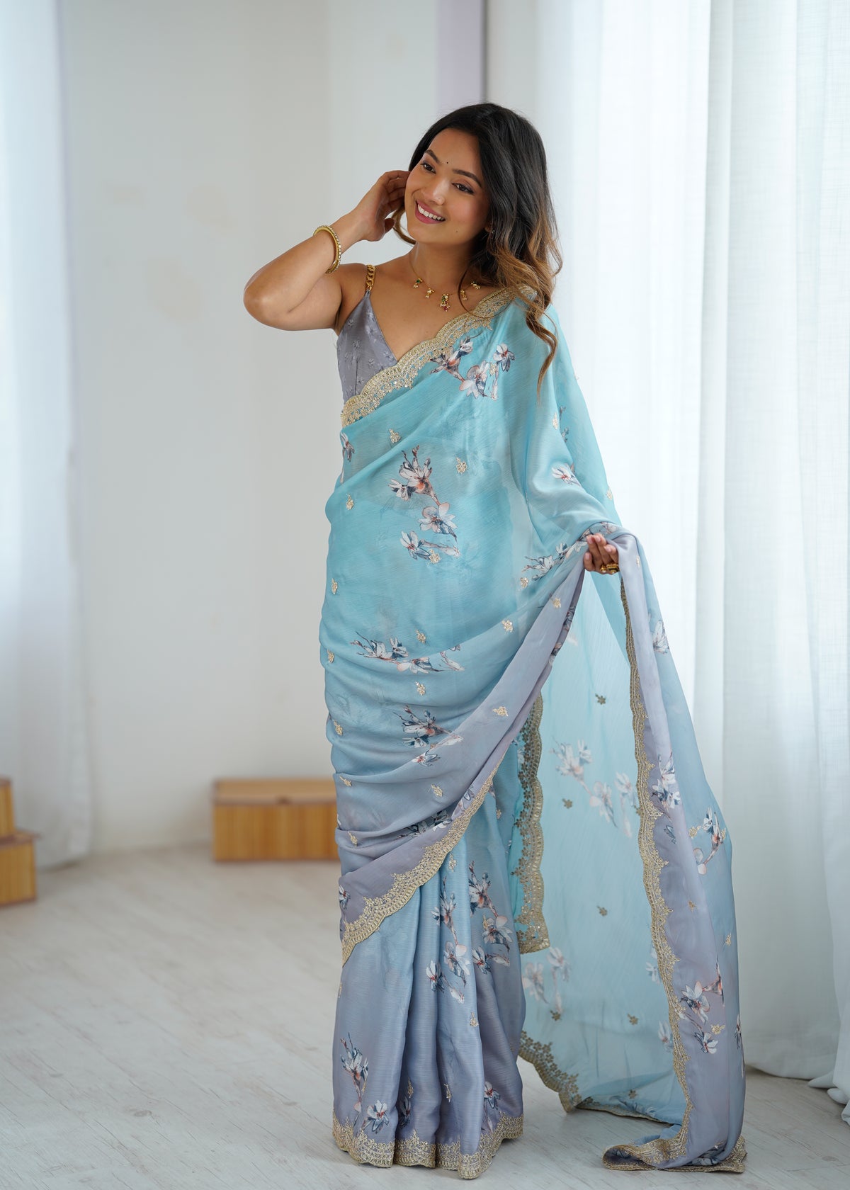 Urban Pallu Printed Poly Chiffon Daily Saree