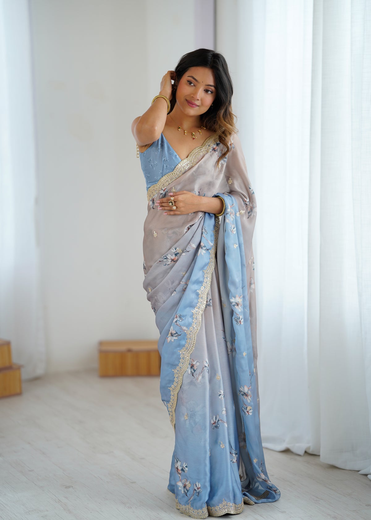 Urban Pallu Printed Poly Chiffon Daily Saree