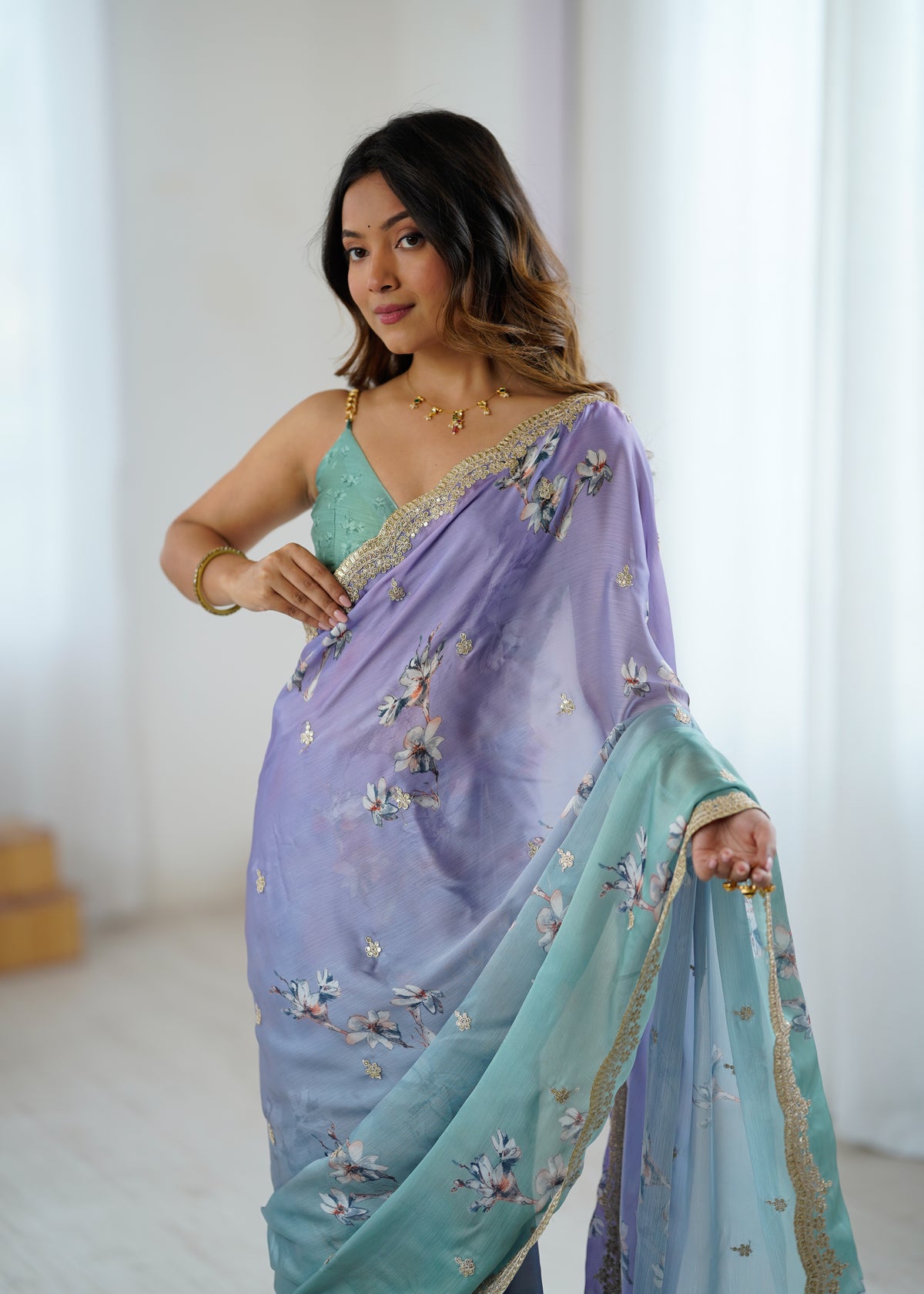Urban Pallu Printed Poly Chiffon Daily Saree