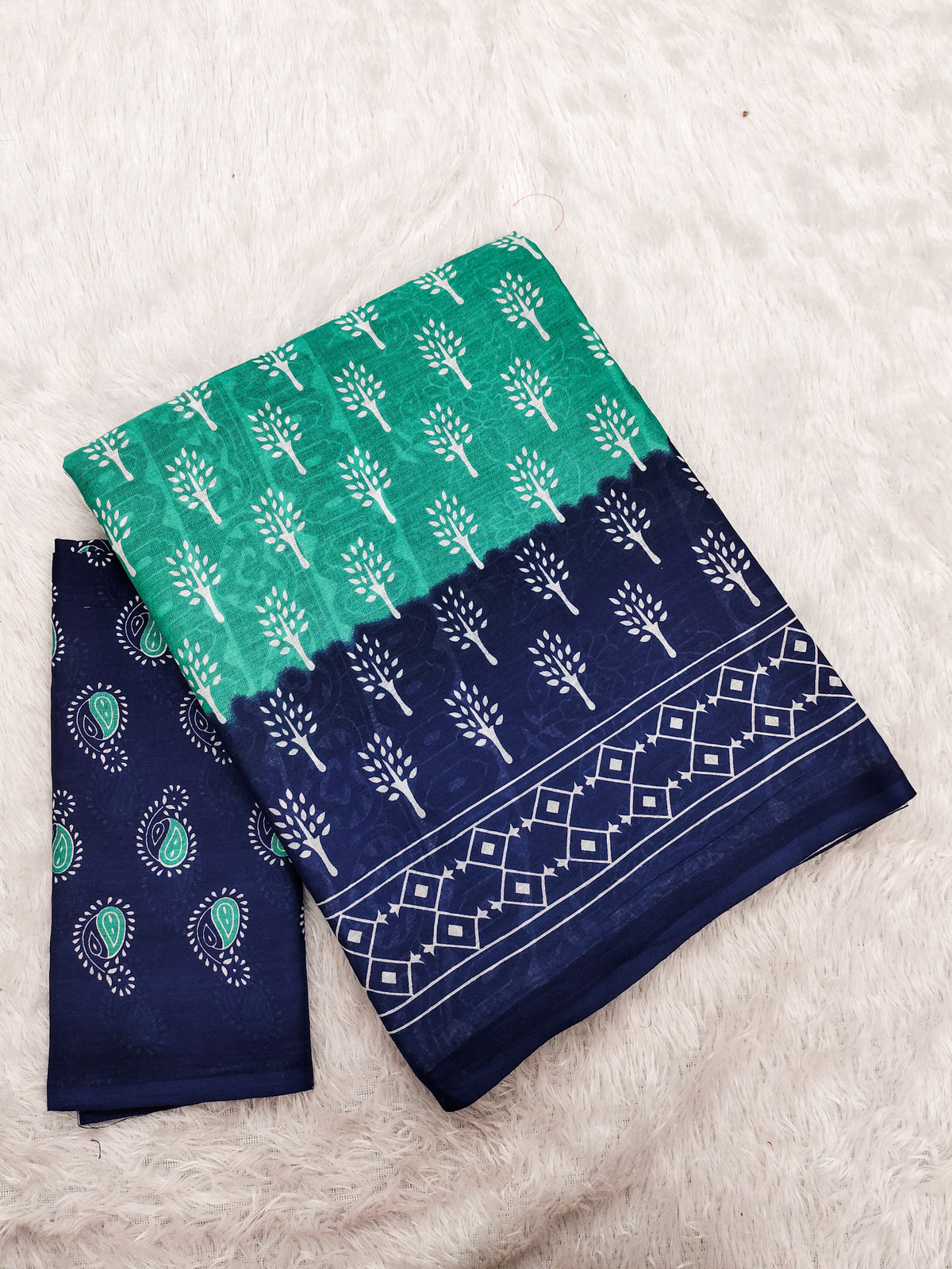 Urban Pallu Woven Design Pure Cotton Daily Saree