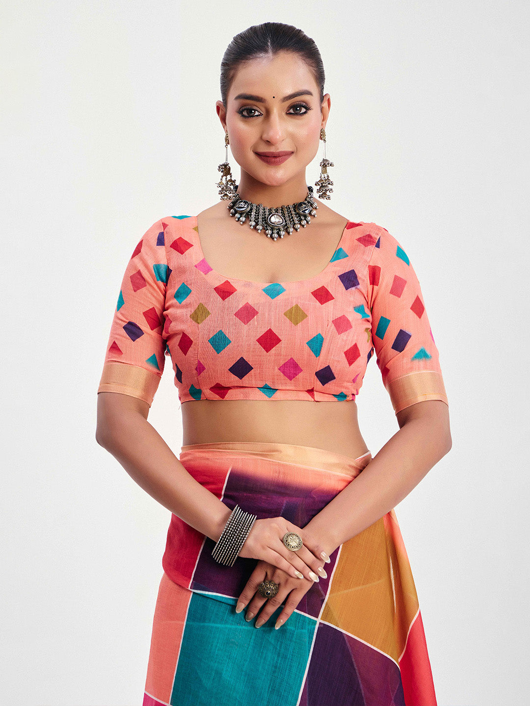 Urban Pallu Checked Silk Blend Fusion Saree