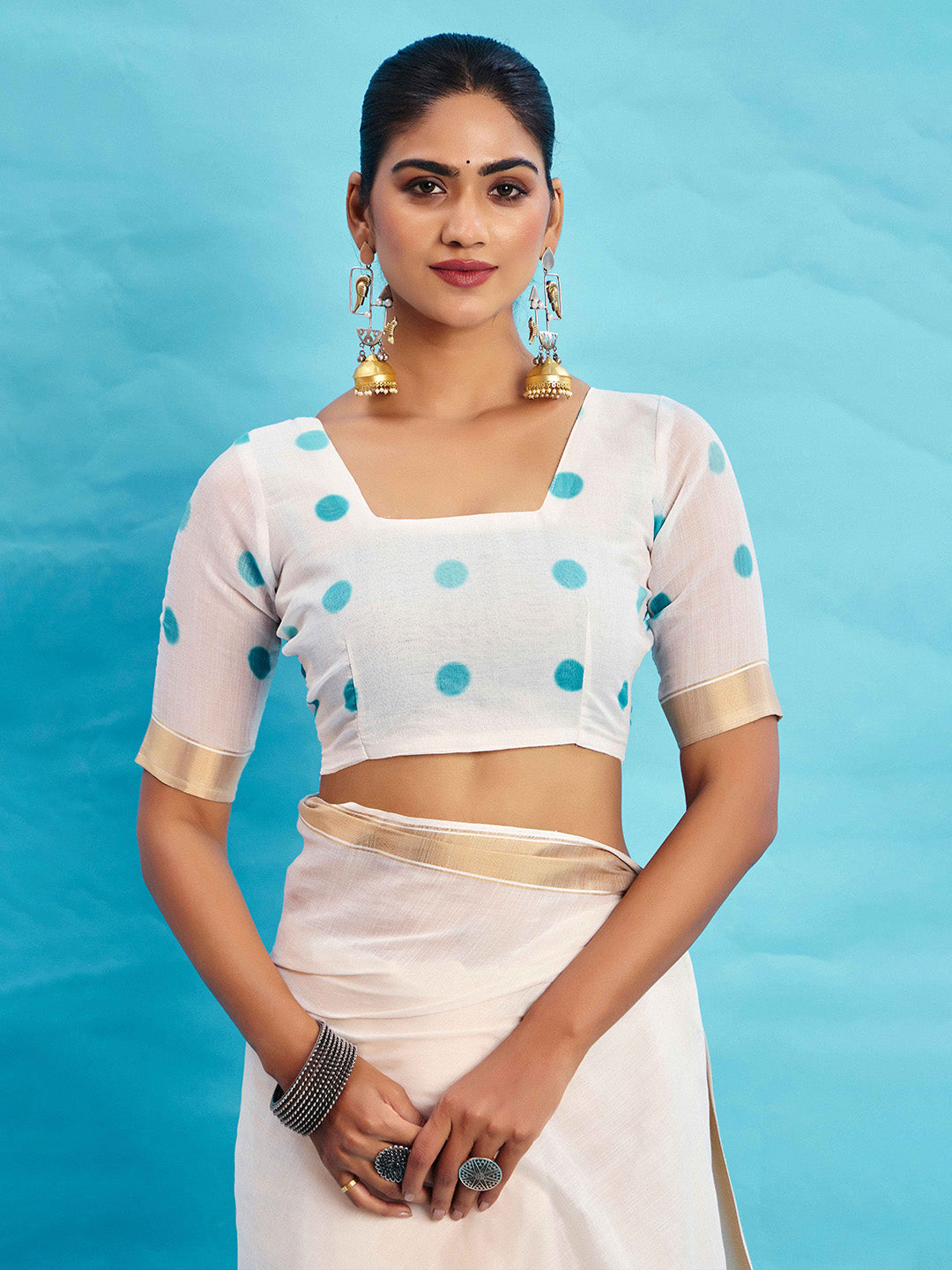 Urban Pallu Ombre Dyed Silk Blend Fusion Saree