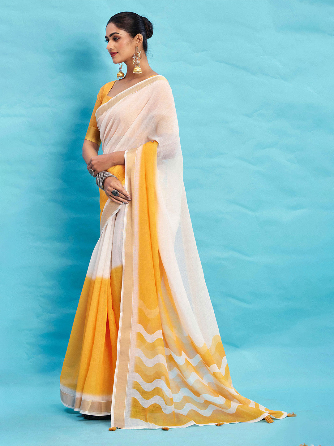 Urban Pallu Woven Design Silk Blend Fusion Saree