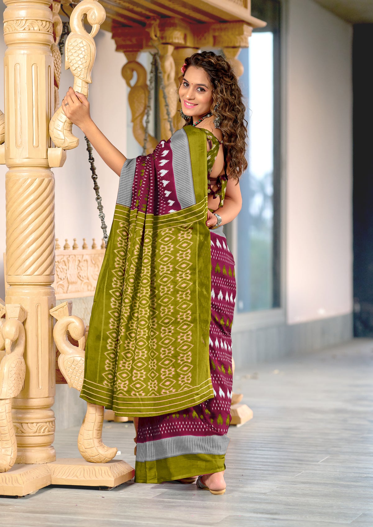 Urban Pallu Woven Design Pure Cotton Daily Saree